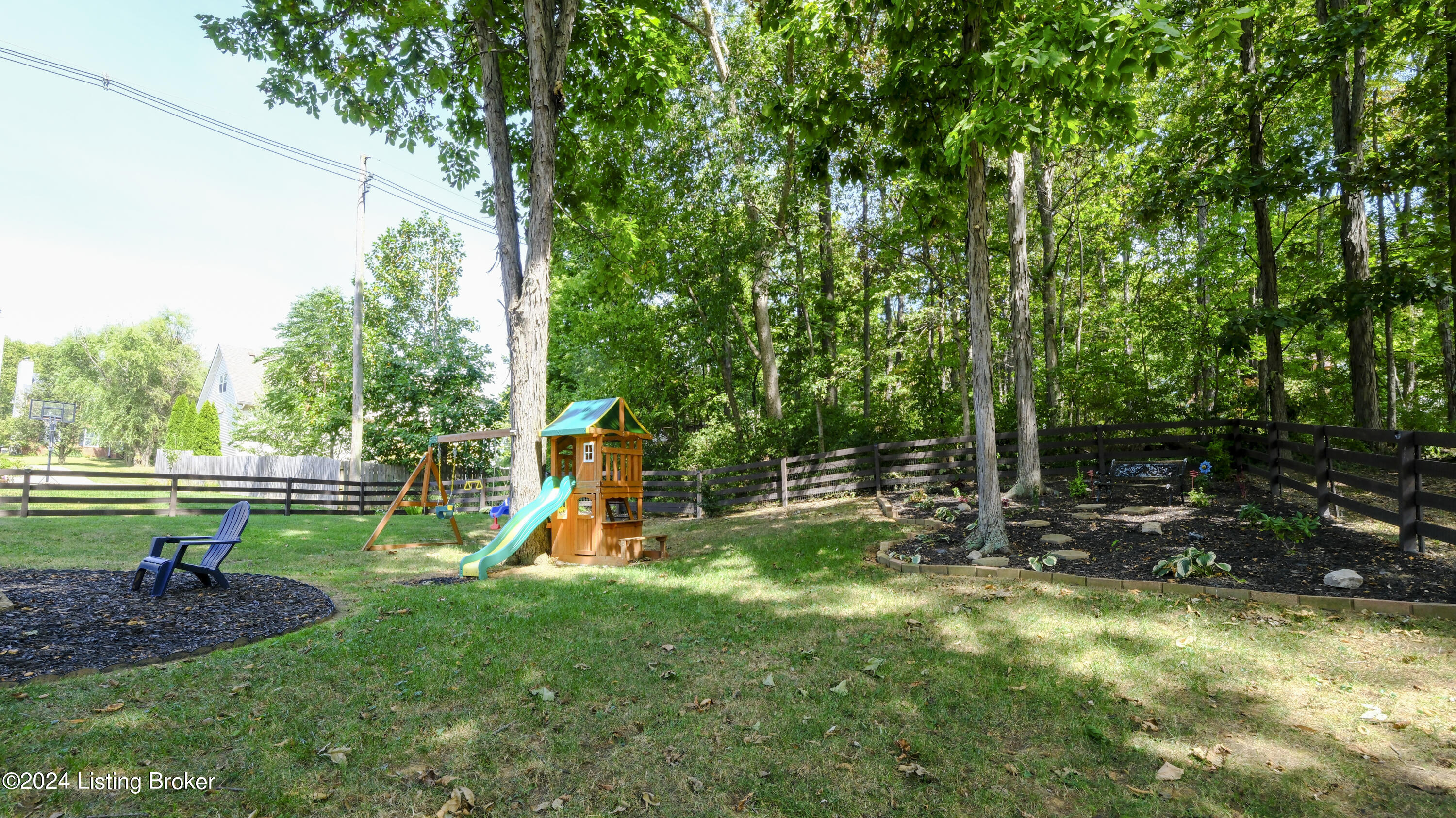 11111 Eagles Cove Dr