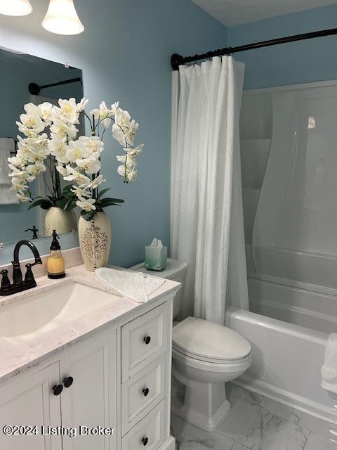 3400 Rainview Cir