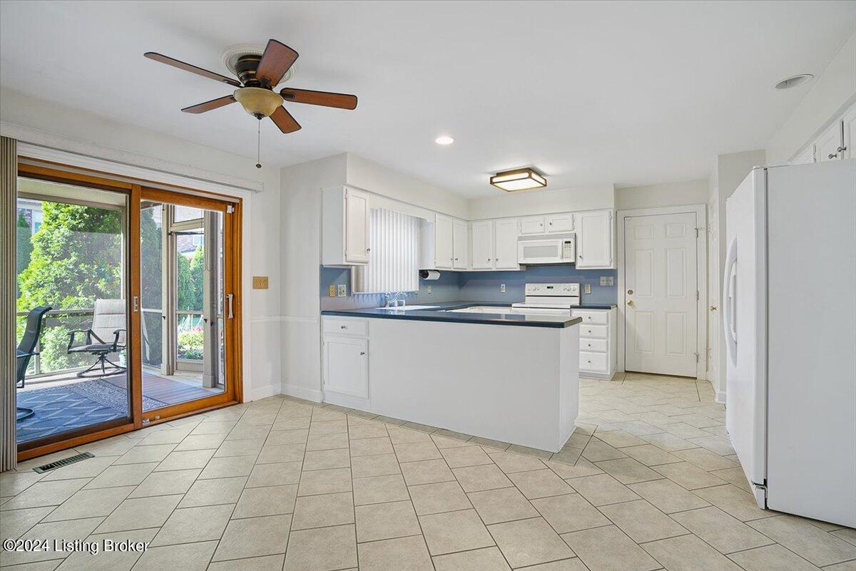 9102 Hurstwood Ct