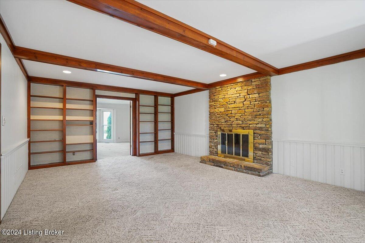 9102 Hurstwood Ct