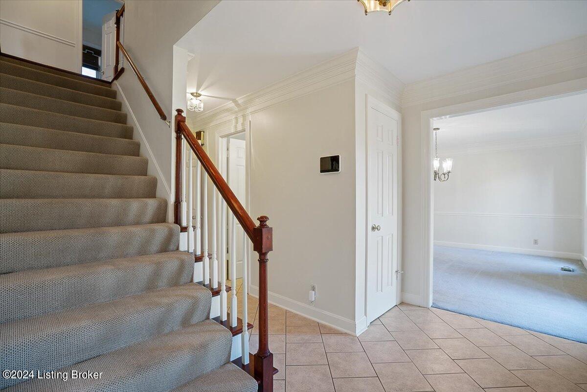 9102 Hurstwood Ct