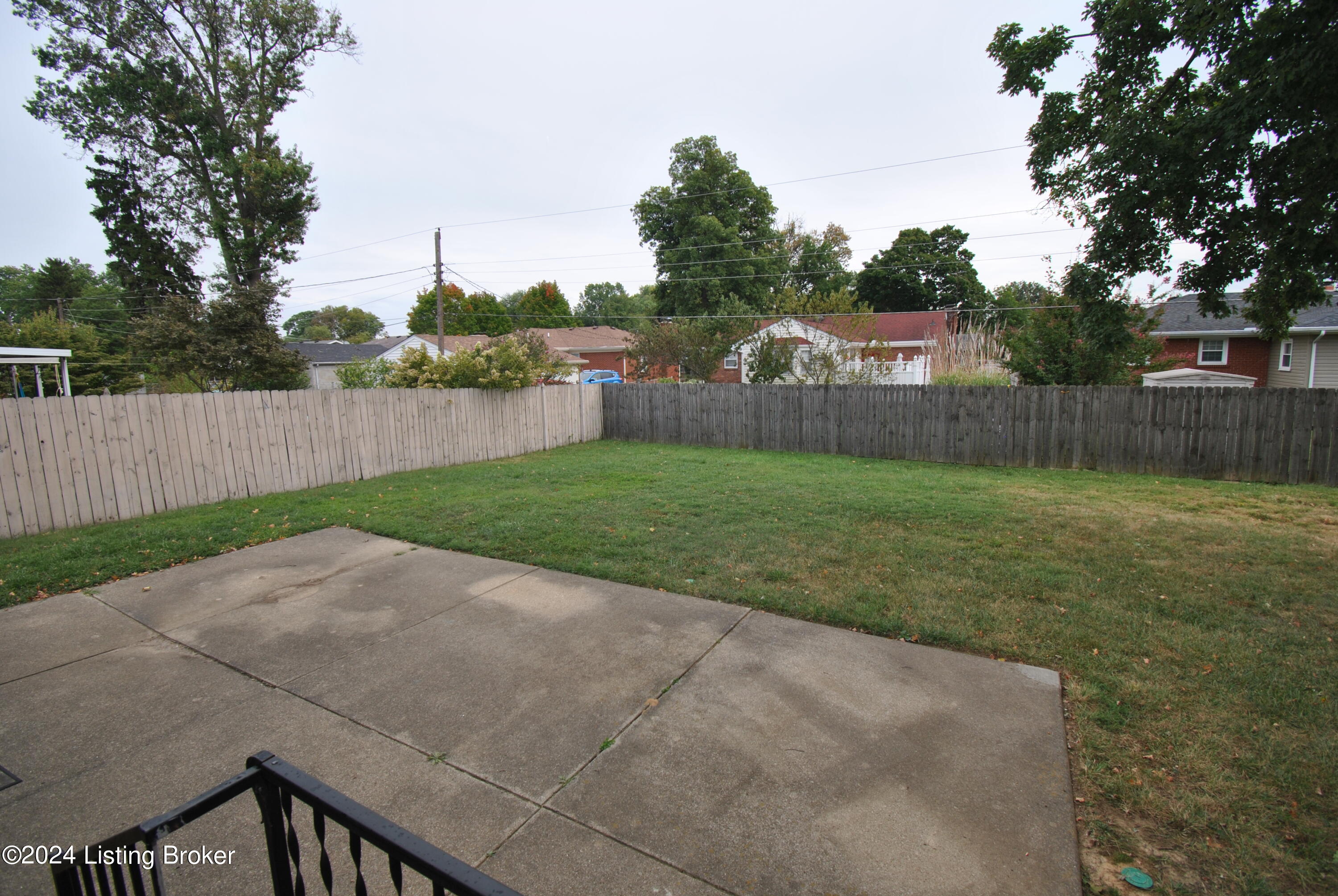 1910 Janlyn Rd