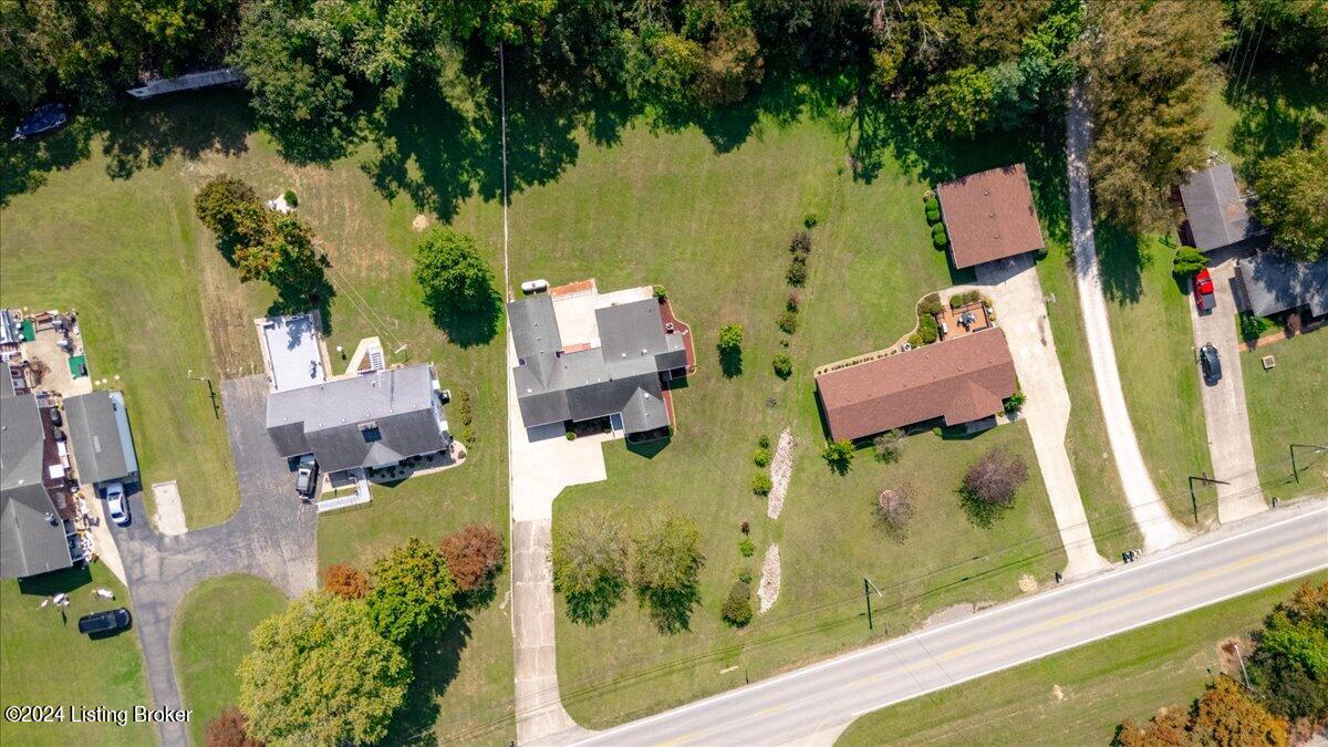 216 N Main St