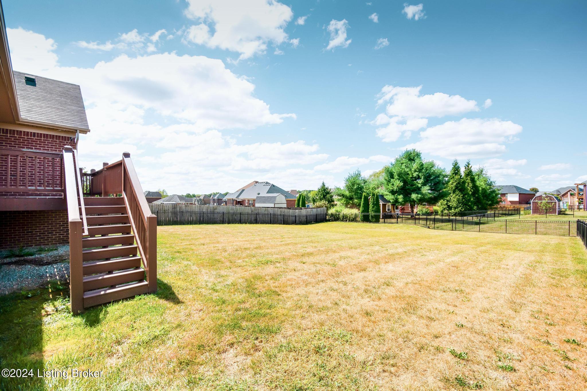 283 Autumn Ridge Dr