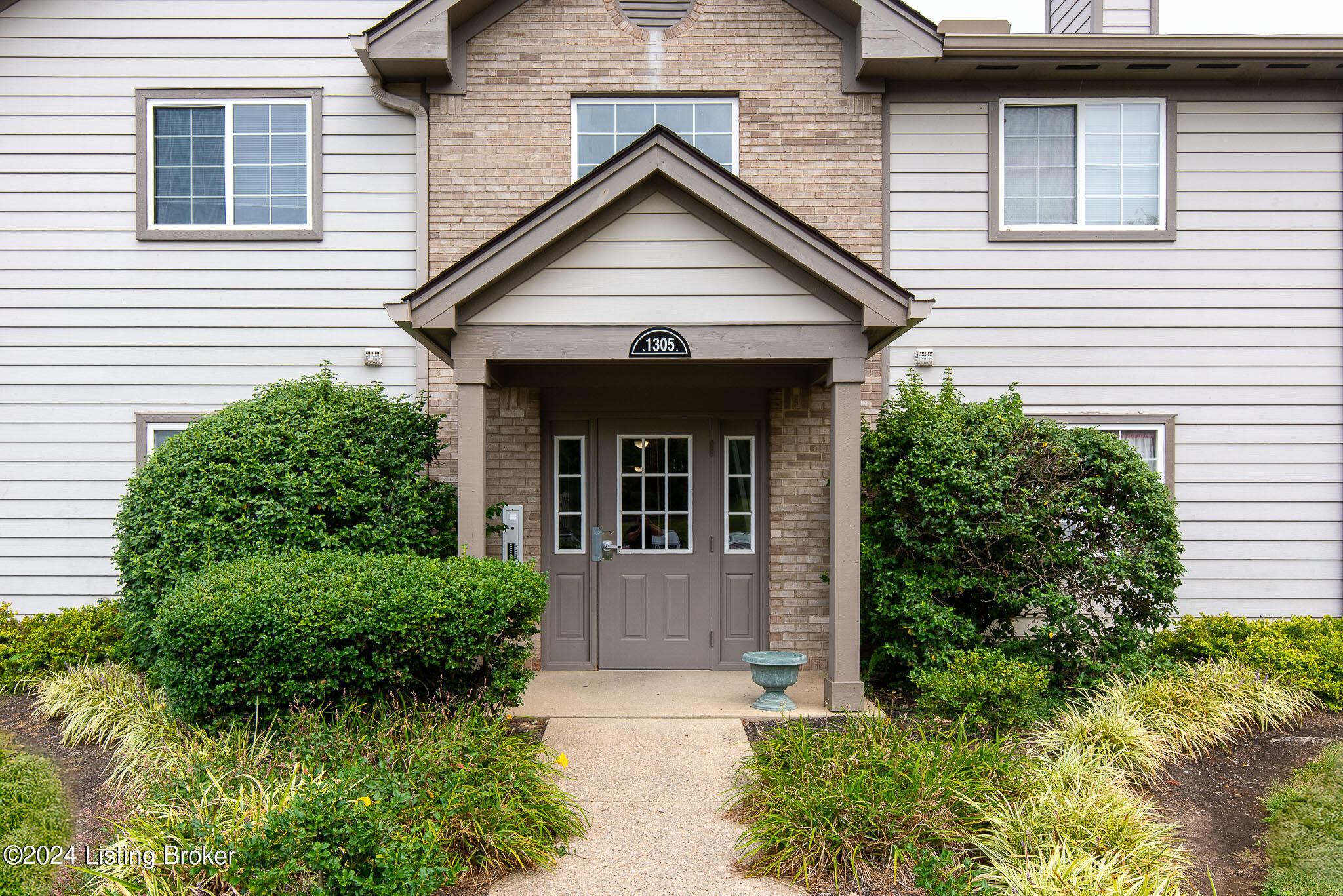1305 Taxus Top Ln, 202
