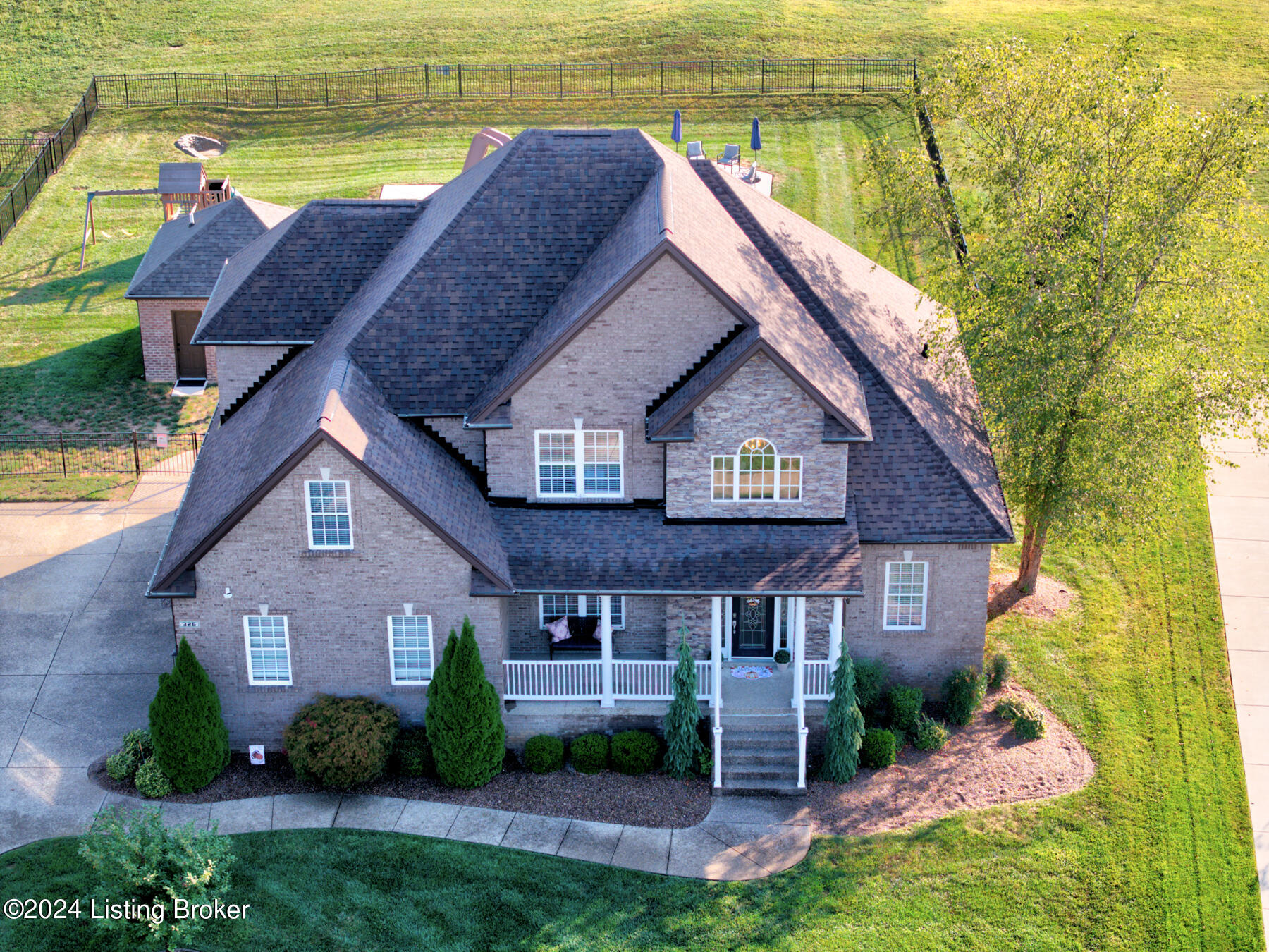 326 Heritage Hill Pkwy