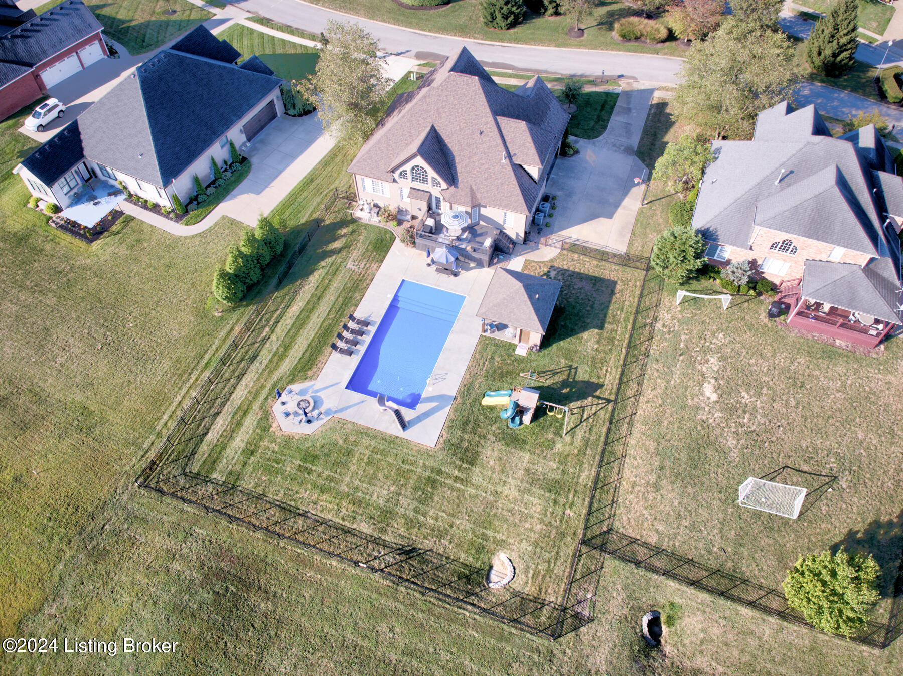 326 Heritage Hill Pkwy