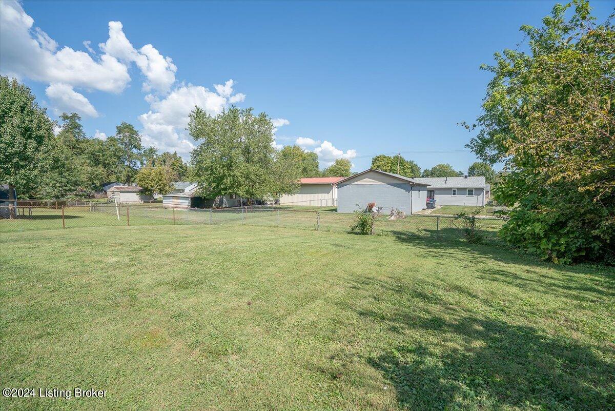 7301 Betsy Ross Dr