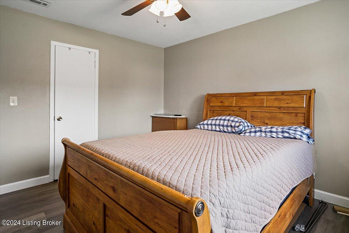 7301 Betsy Ross Dr