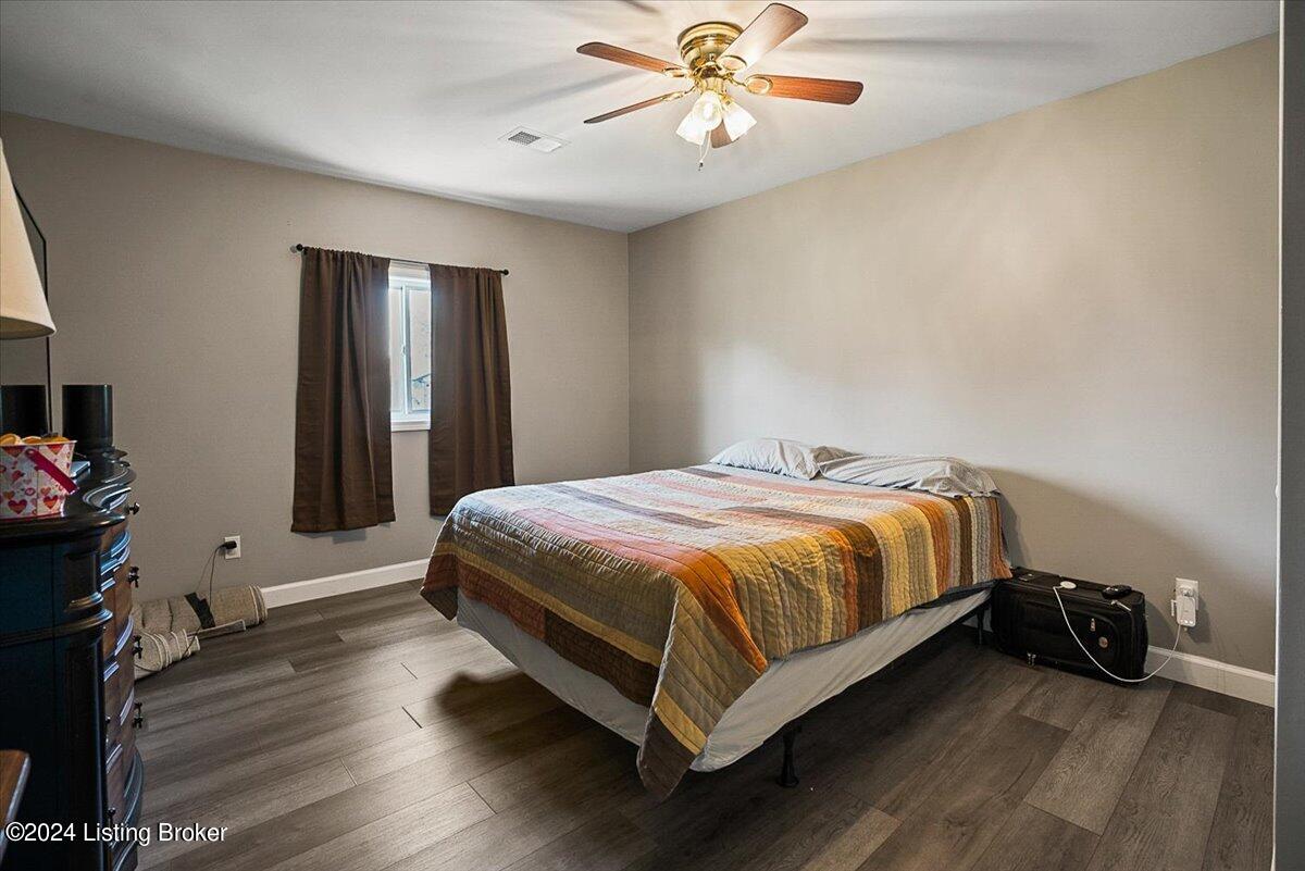 7301 Betsy Ross Dr