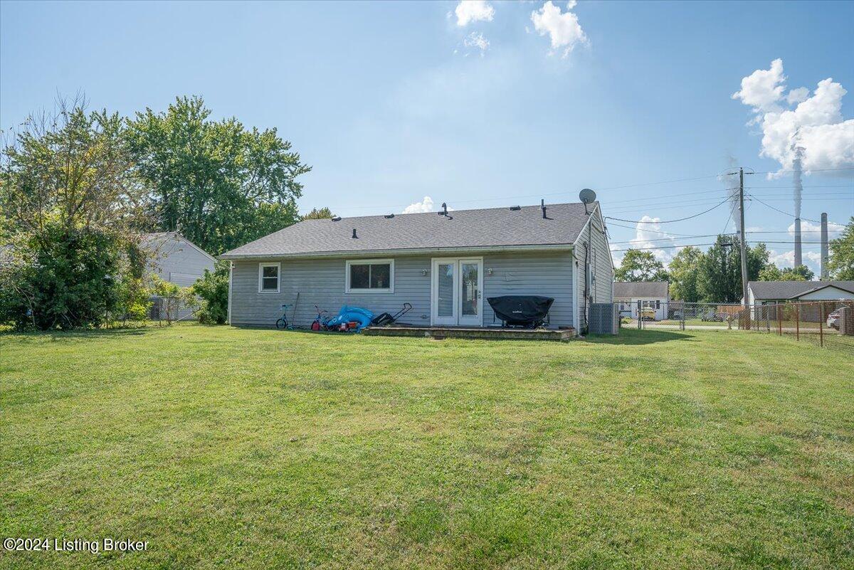 7301 Betsy Ross Dr
