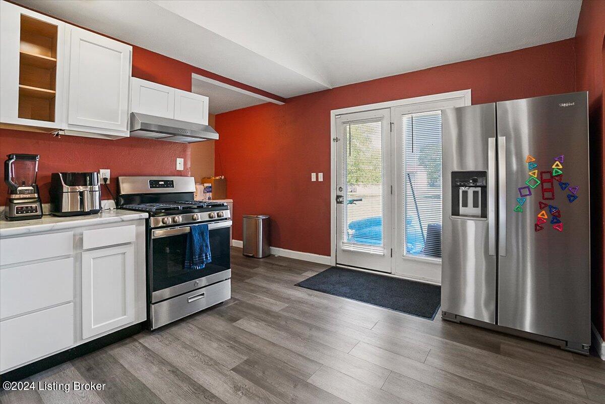 7301 Betsy Ross Dr