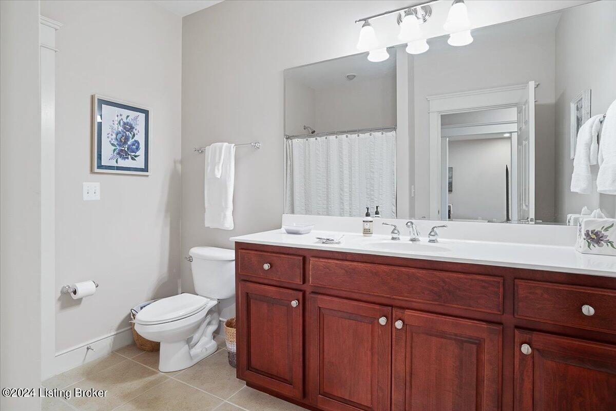 8216 Maris Ct