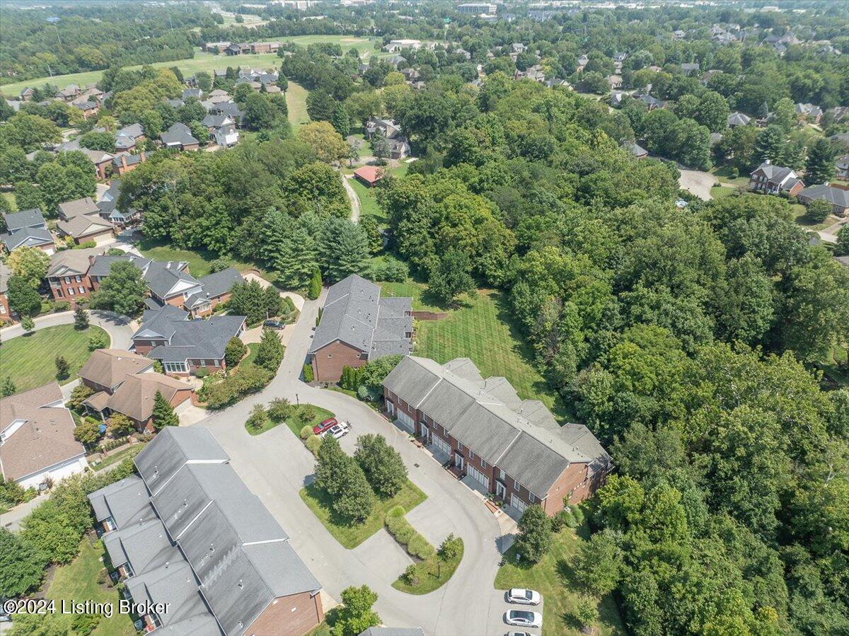 8216 Maris Ct