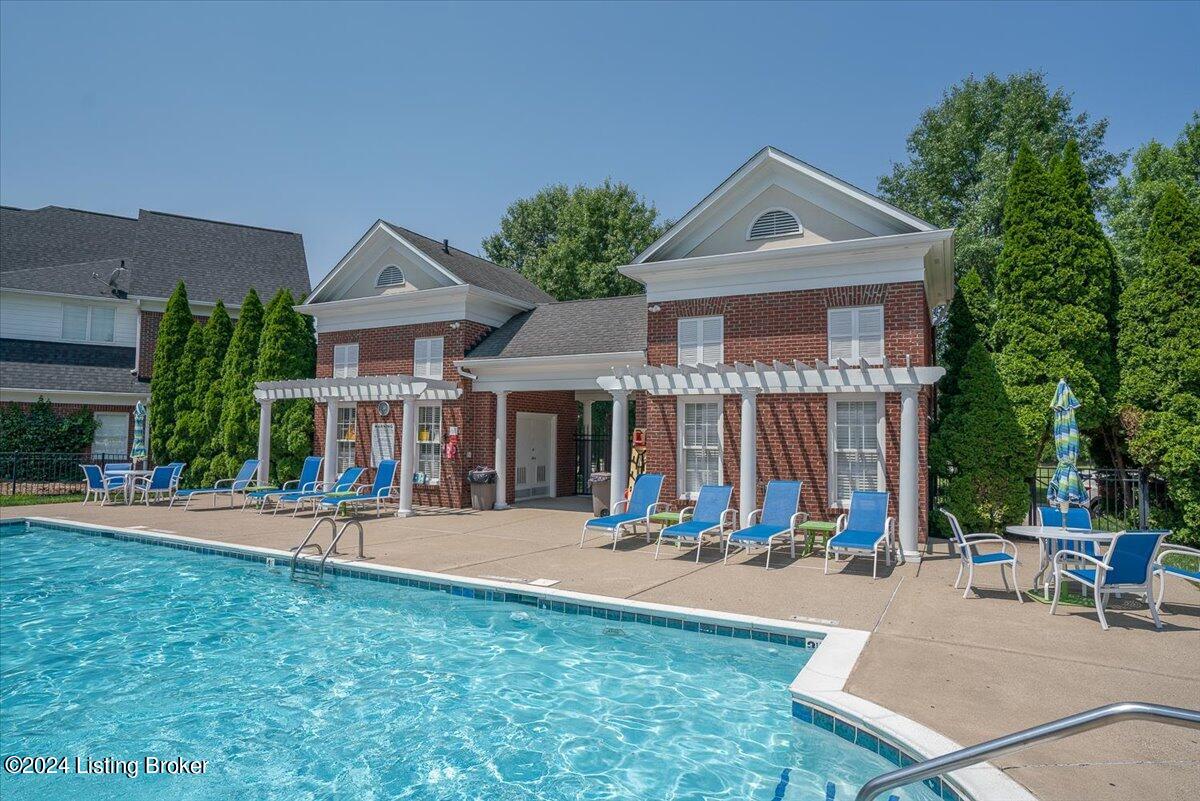 8216 Maris Ct