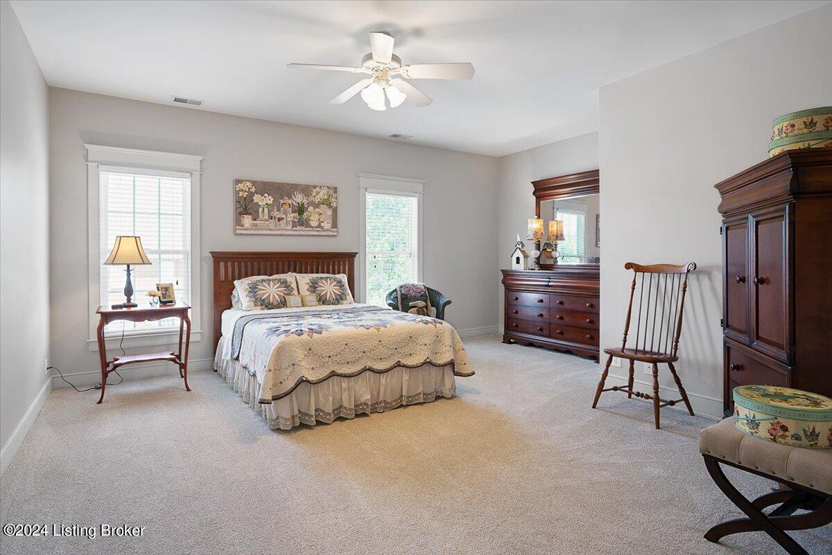 8216 Maris Ct