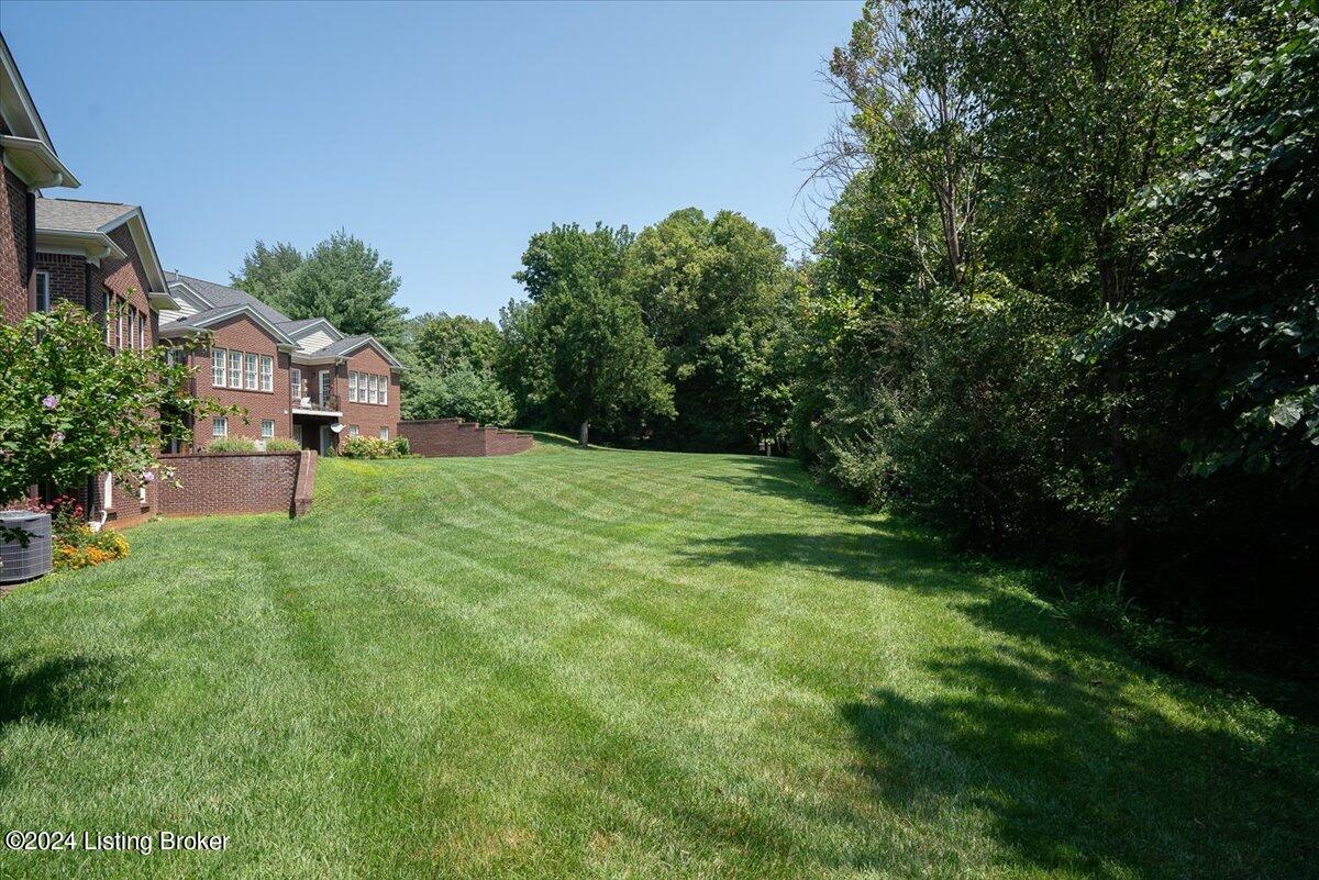 8216 Maris Ct