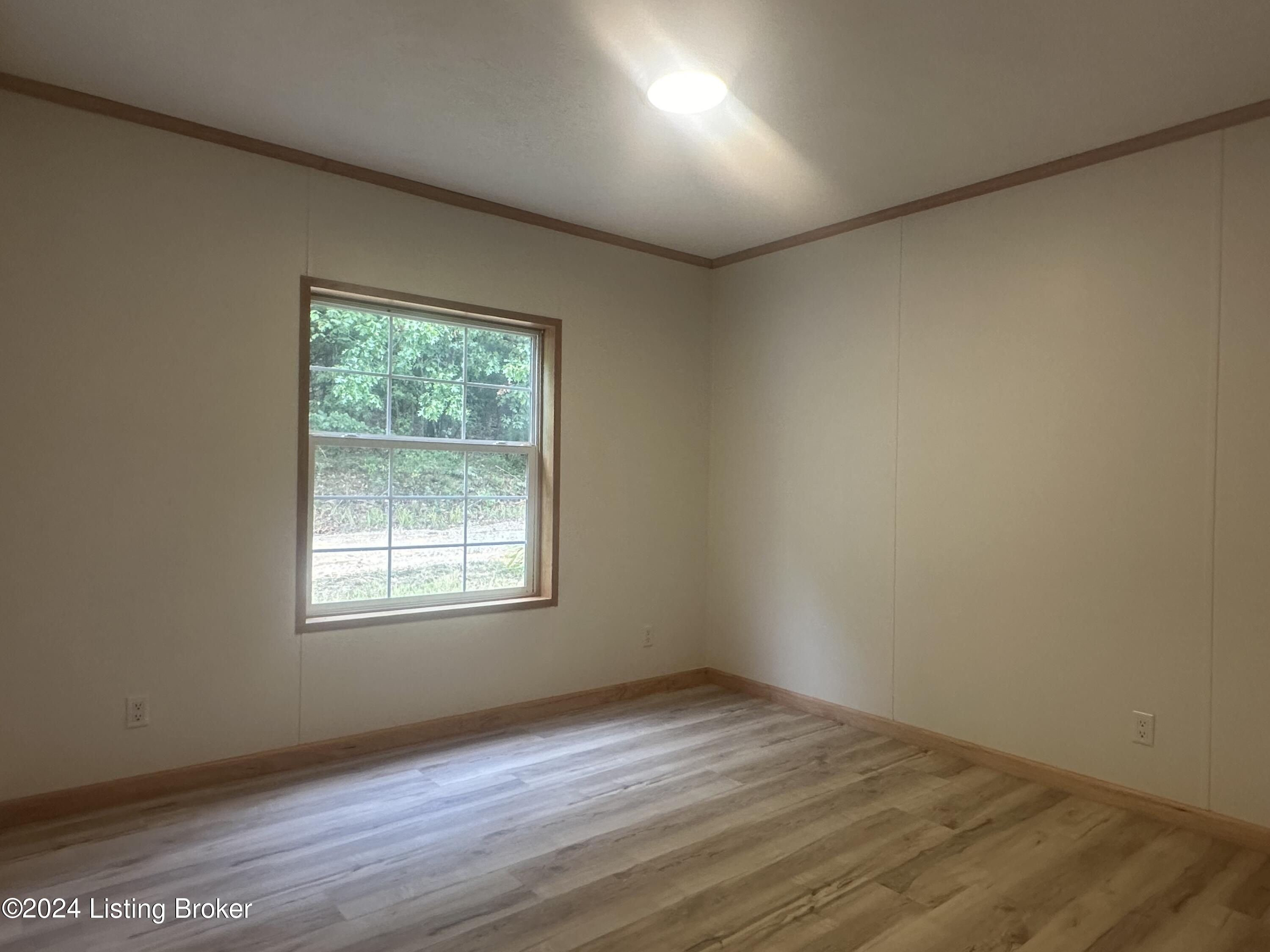 475 smiley basham Ln