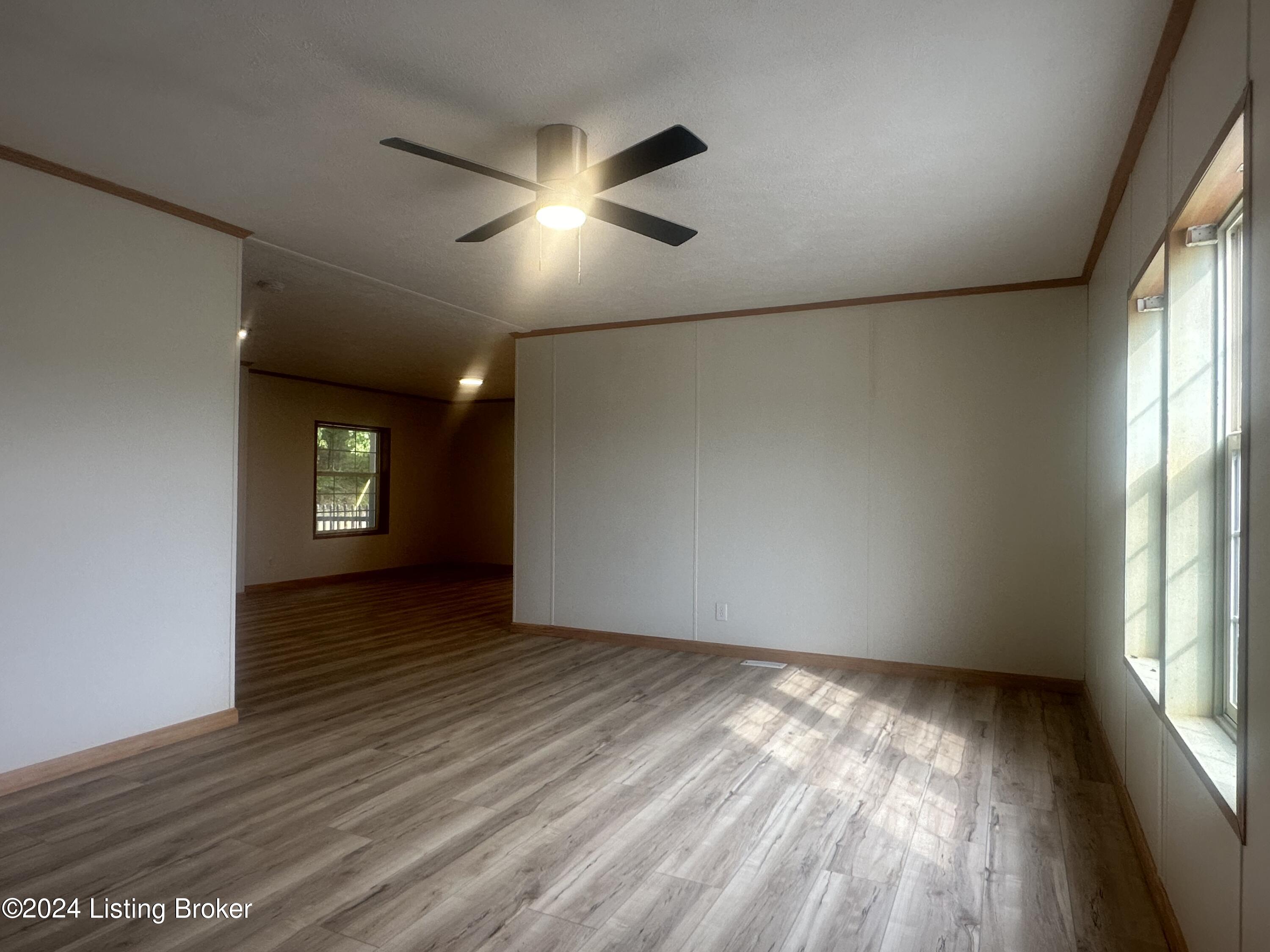 475 smiley basham Ln