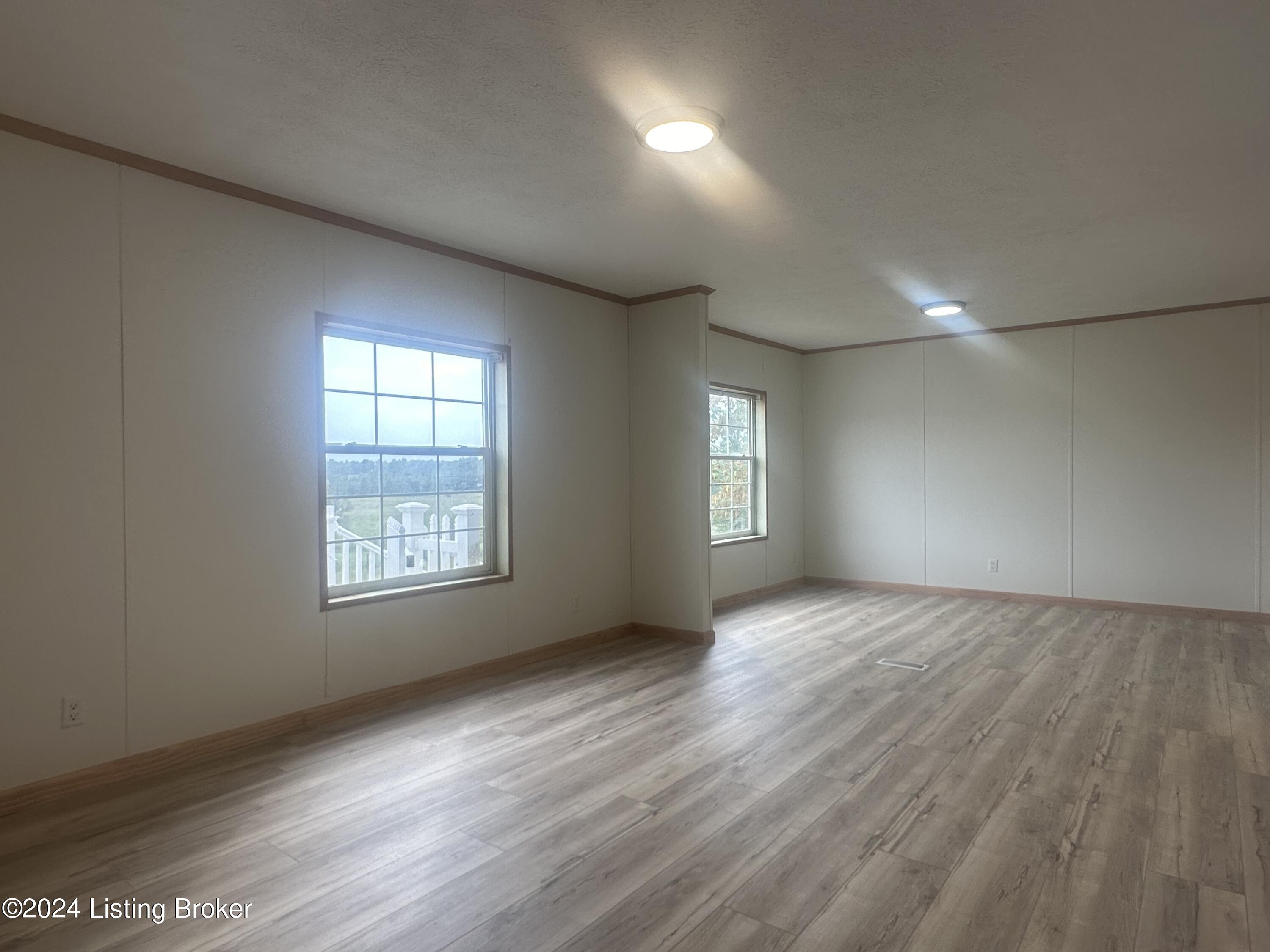 475 smiley basham Ln