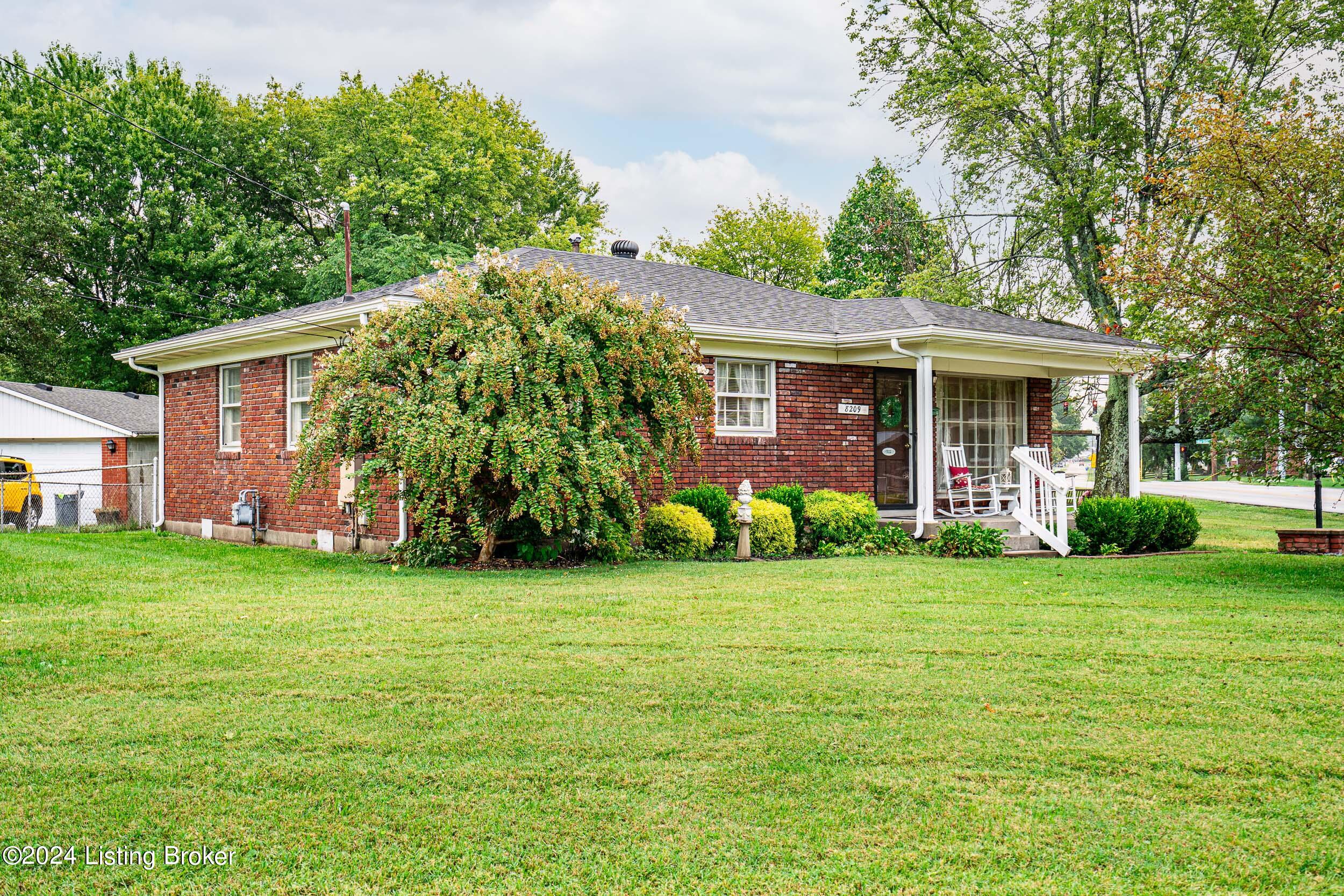 8209 Westray Ln