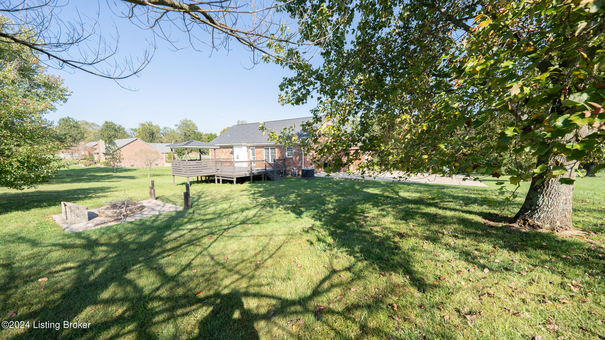 8889 Ernstberger Rd