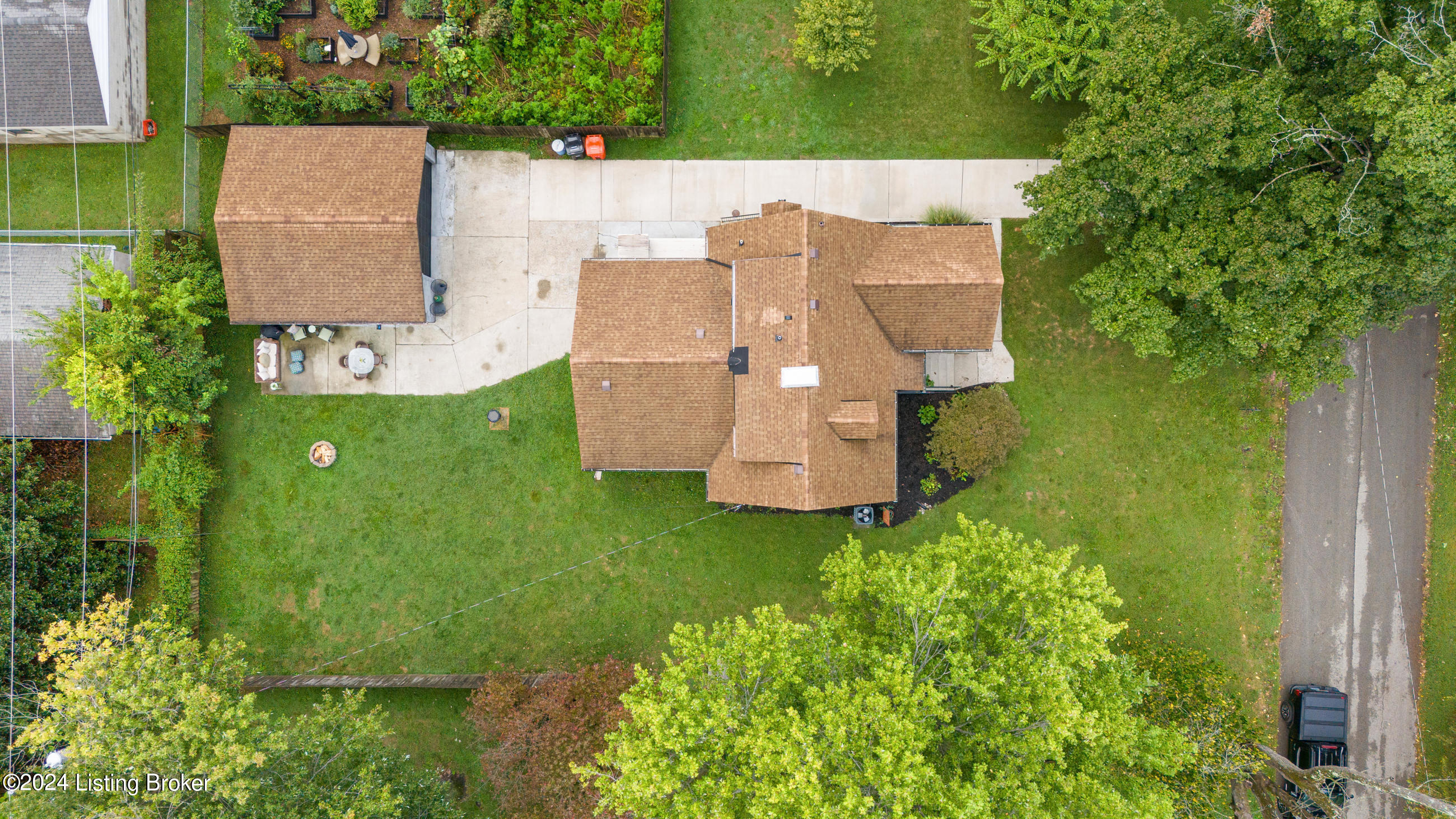 1418 Cardinal Dr