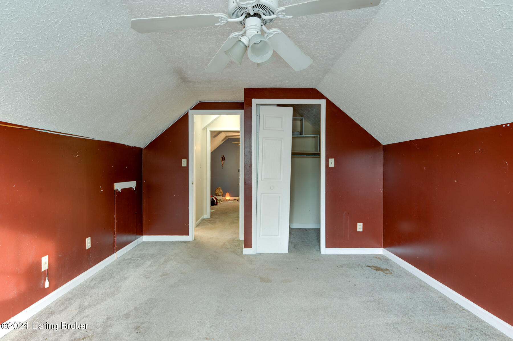 10017 Lauralynn Ct