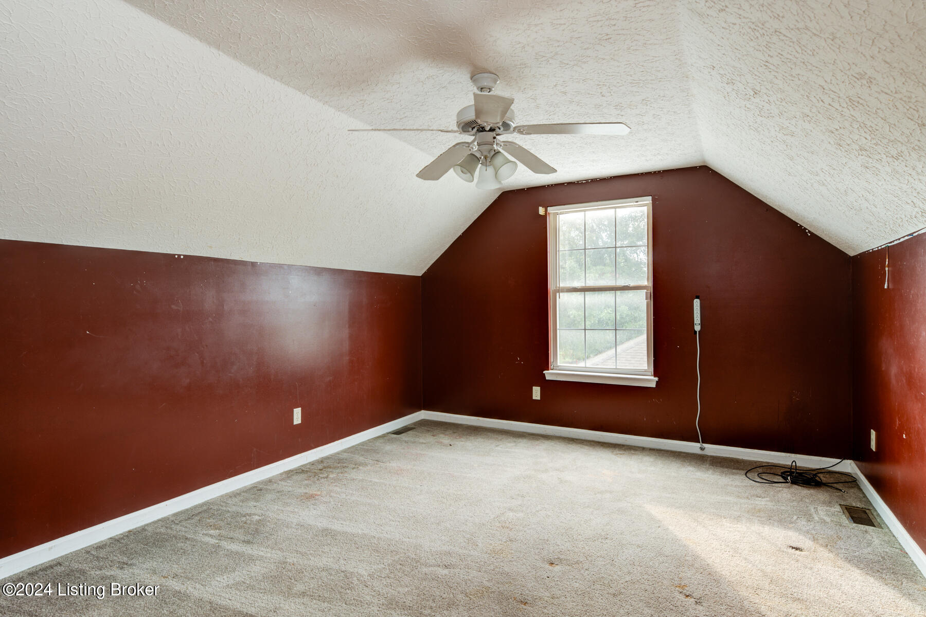 10017 Lauralynn Ct