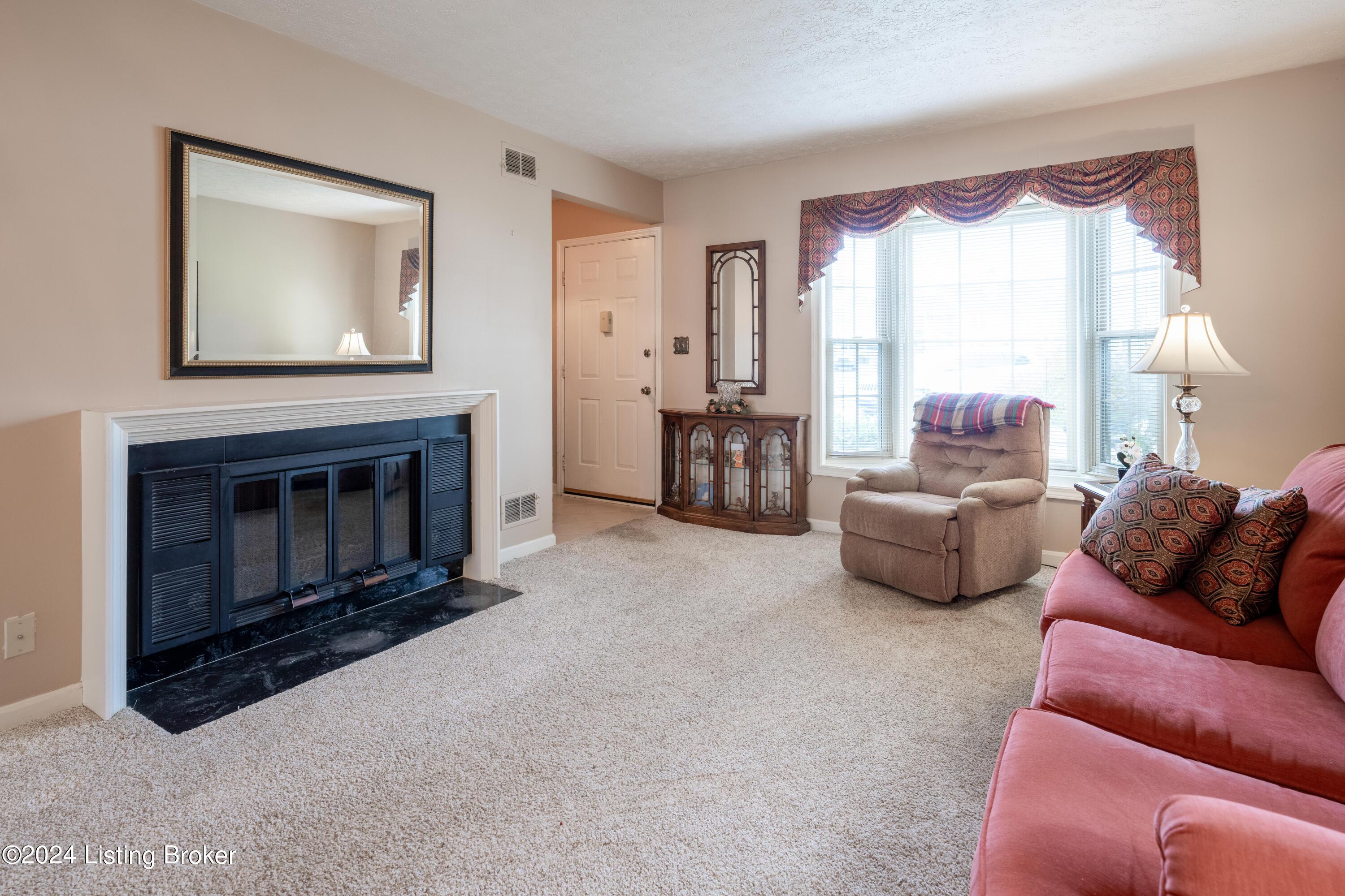 762 Yorkwood Pl