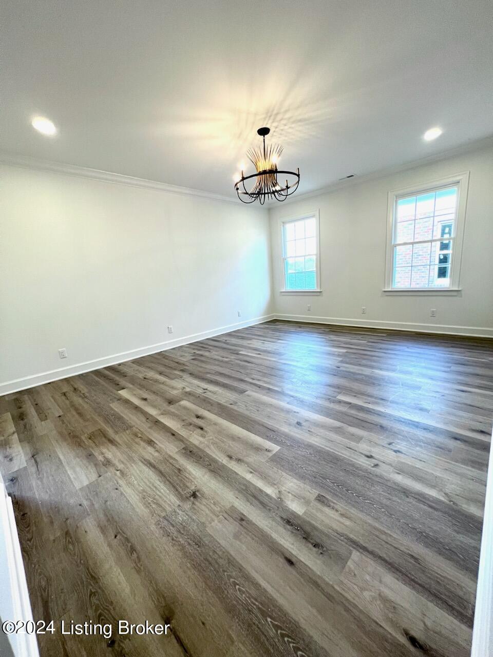 12085 River Beauty, 202