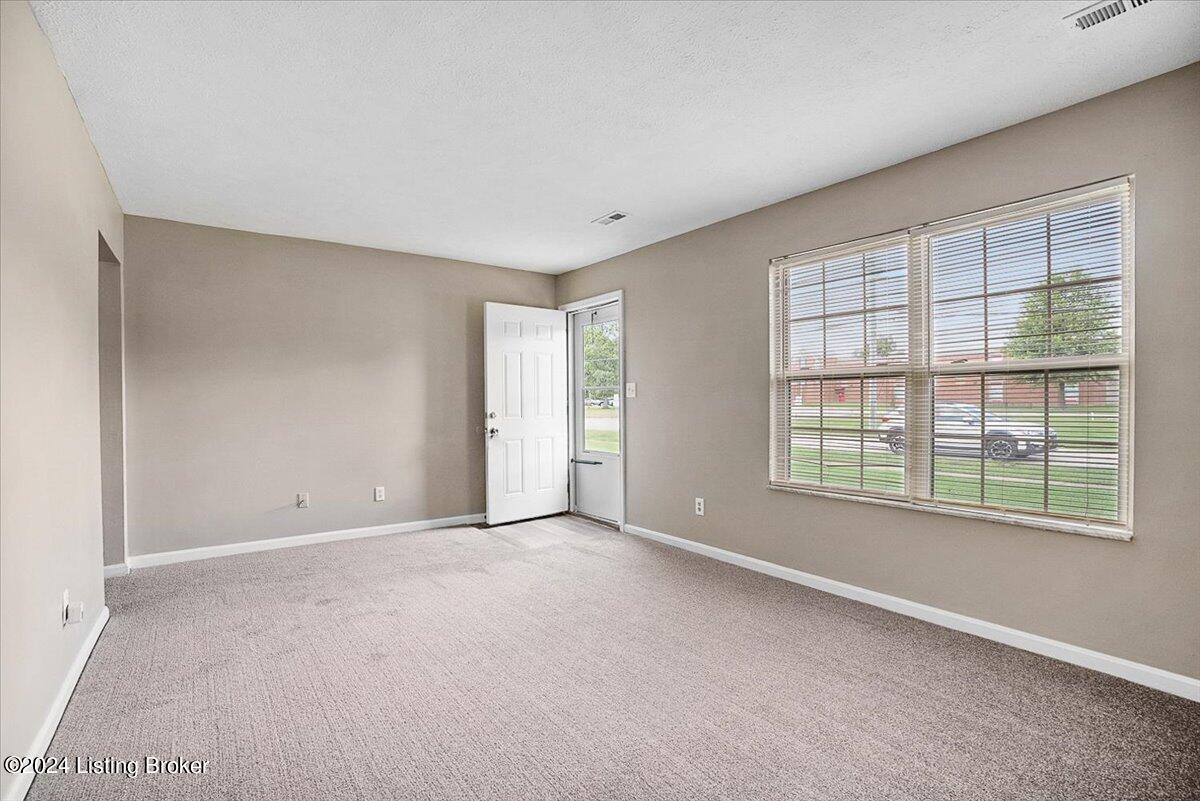 3806 Bonaventure Blvd