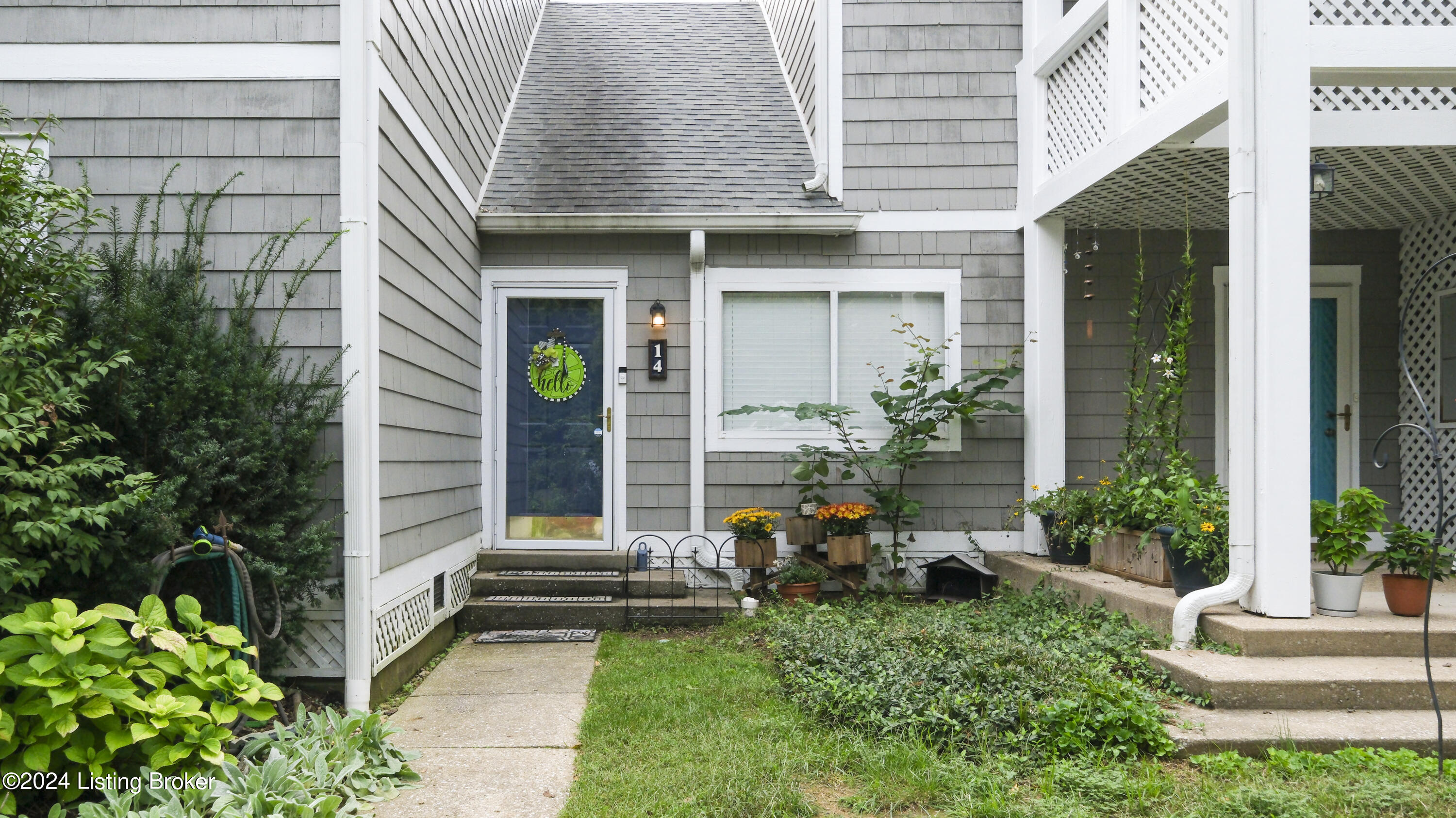 14 Lake Ave