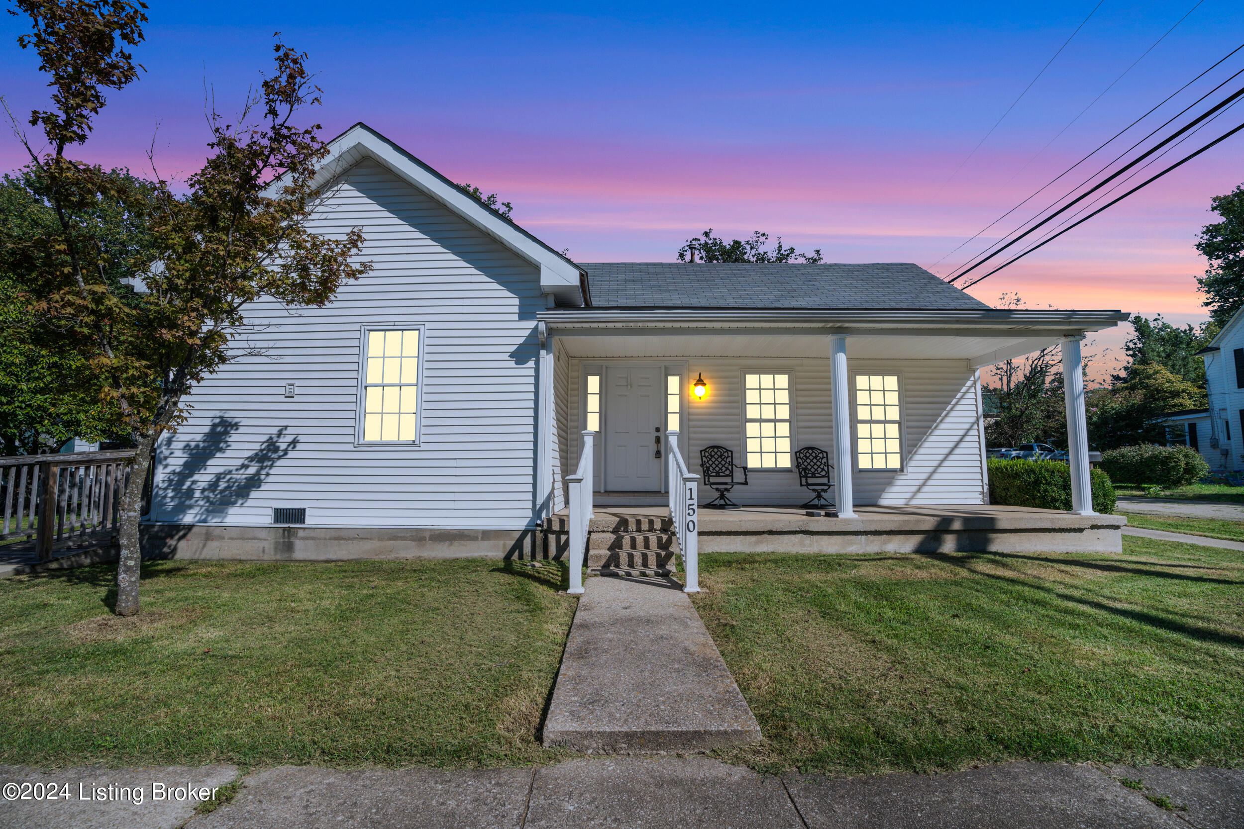 150 Thompson Ave