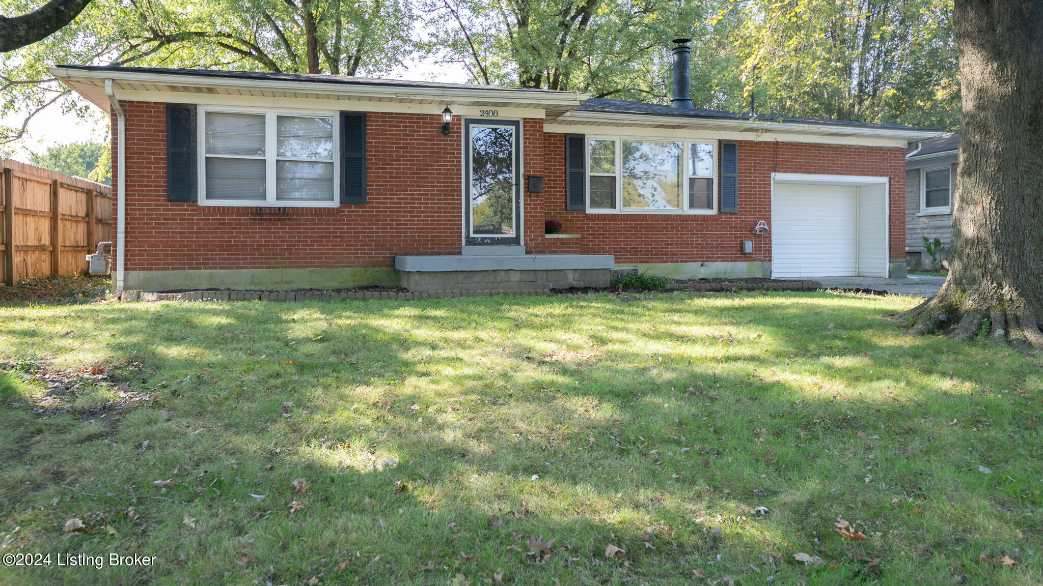 2408 Garrs Ln
