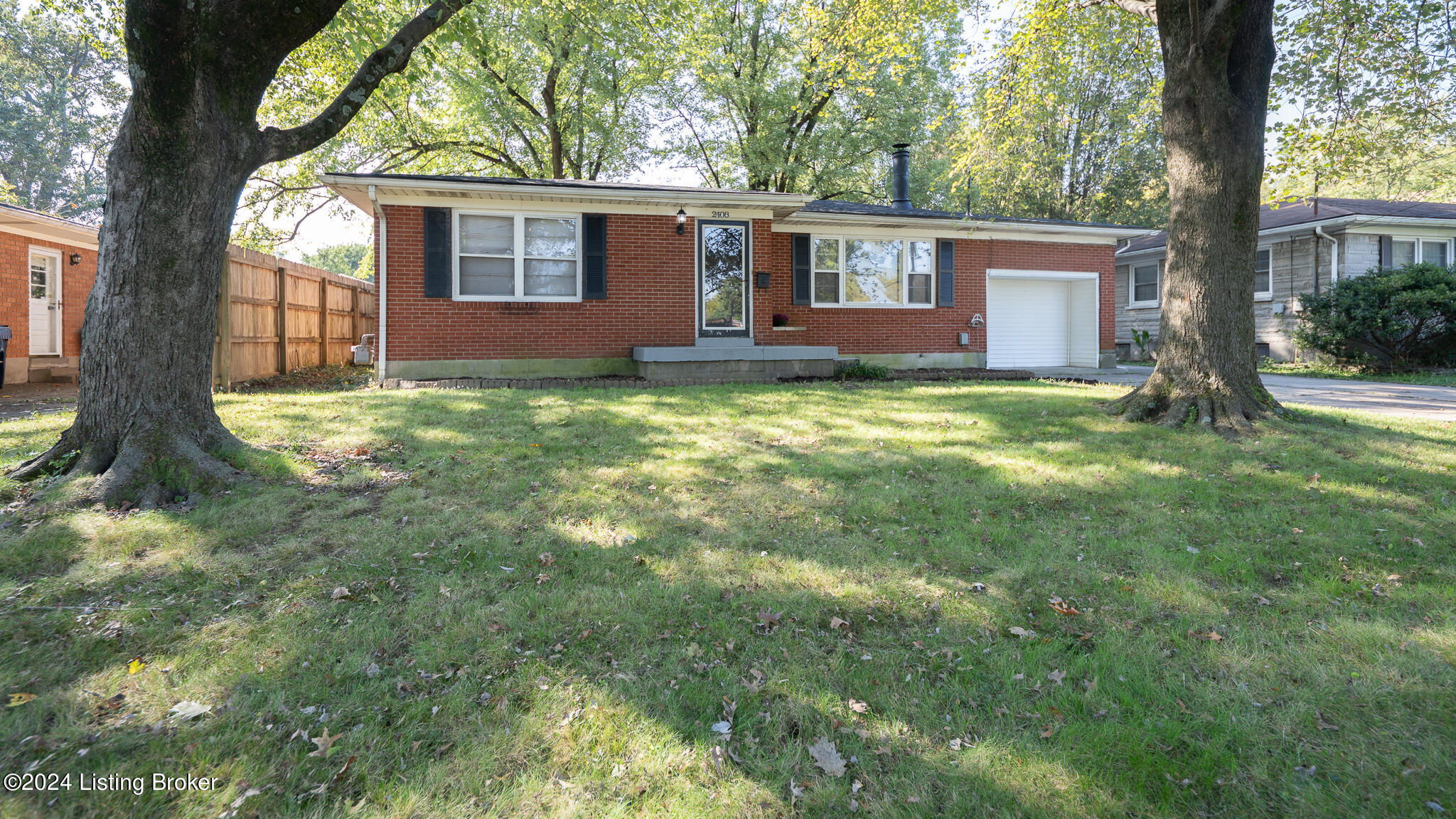 2408 Garrs Ln