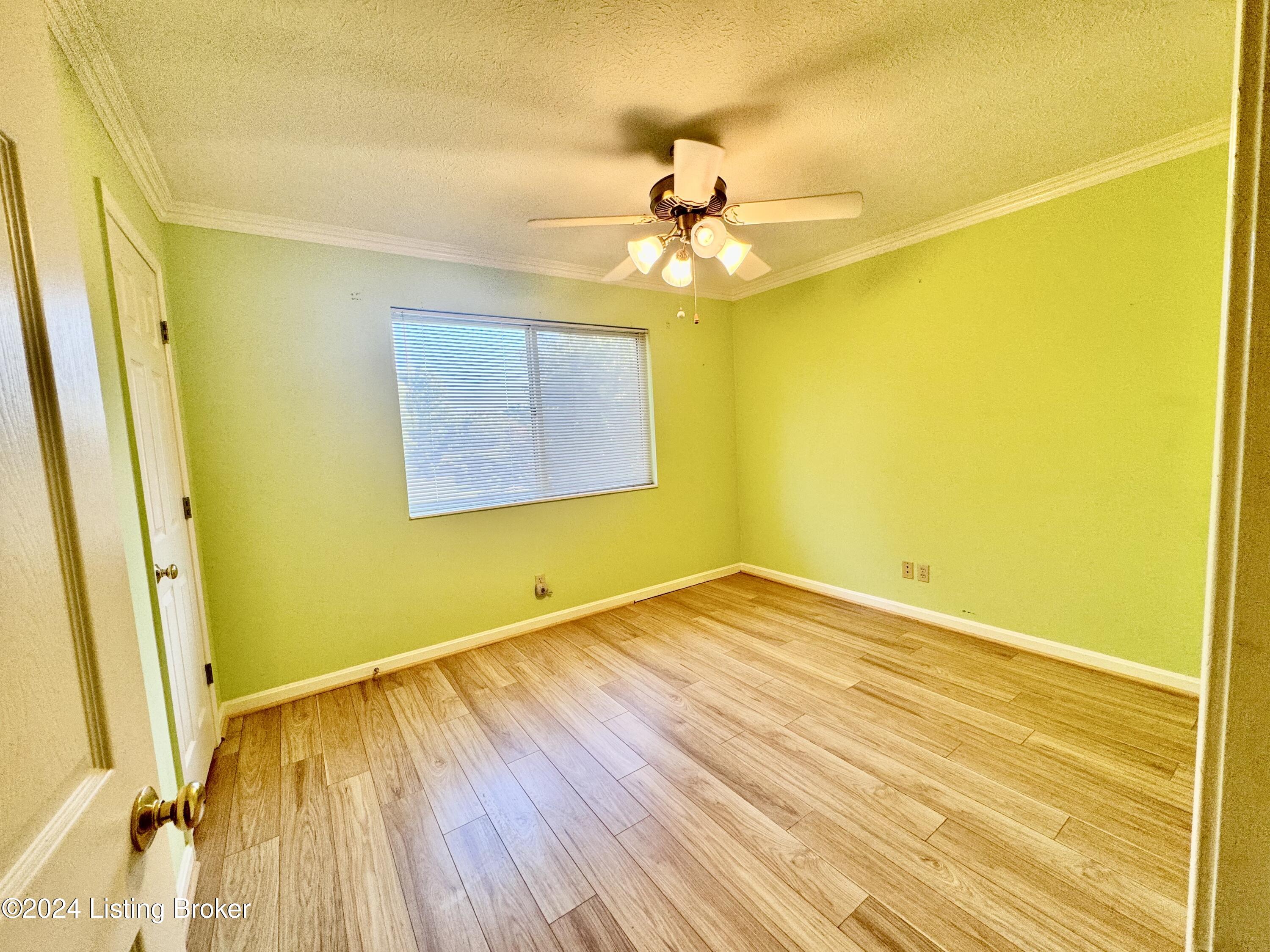 3721 Bardstown Rd, 611