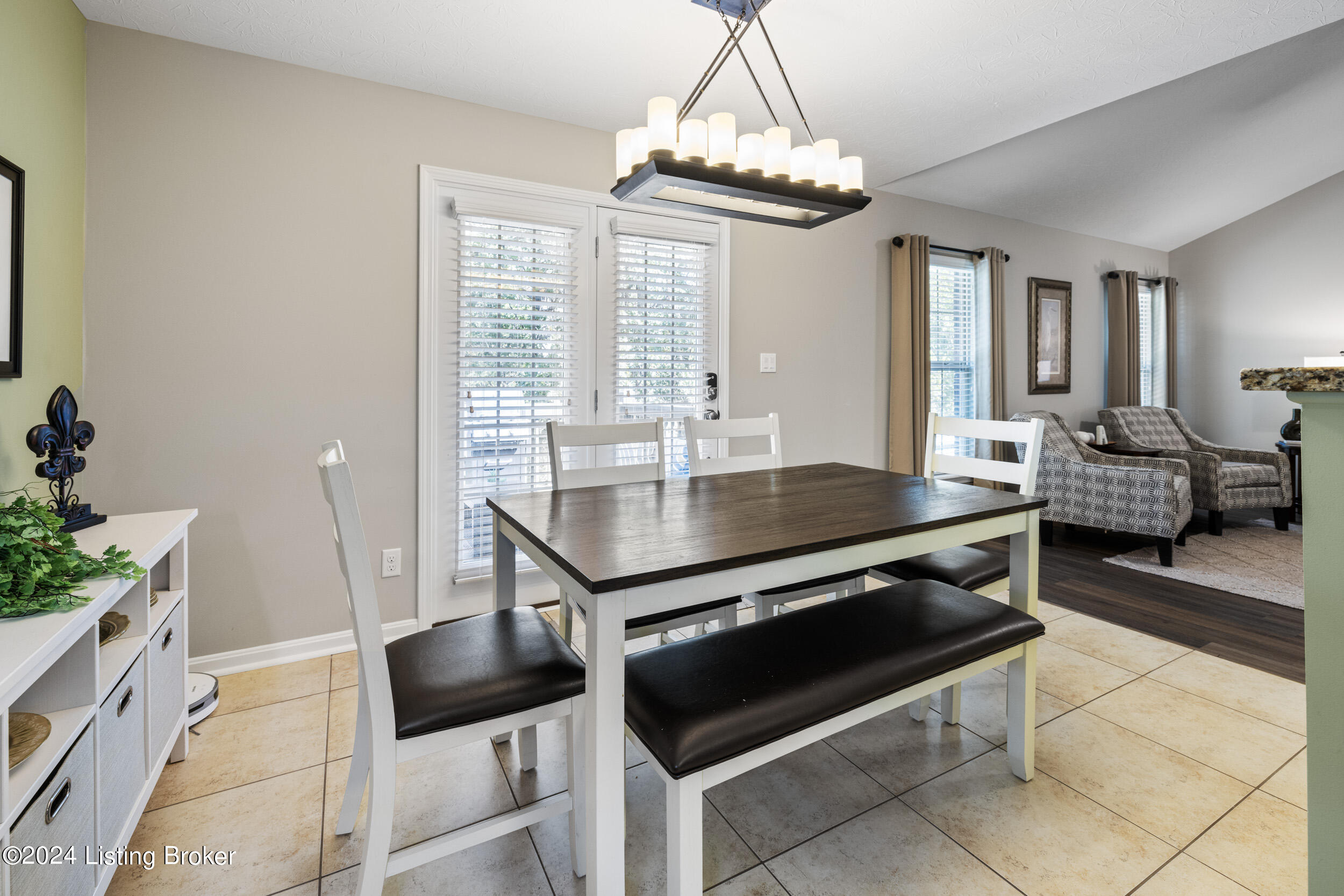17818 Birch Bend Cir