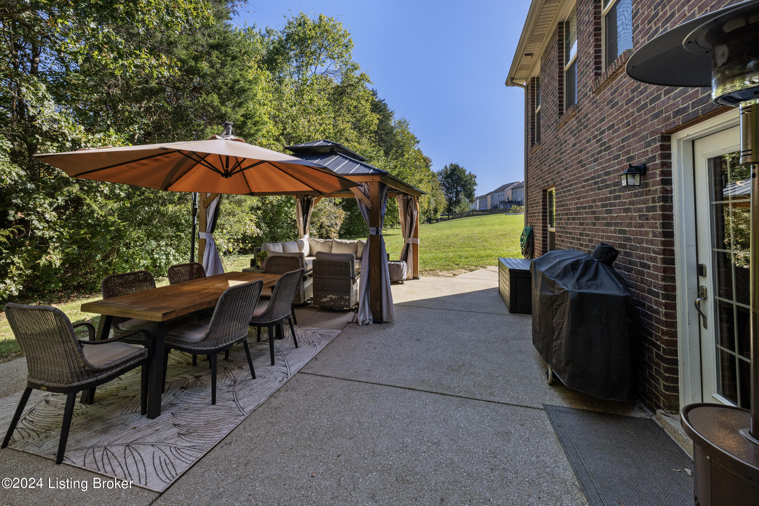 17818 Birch Bend Cir