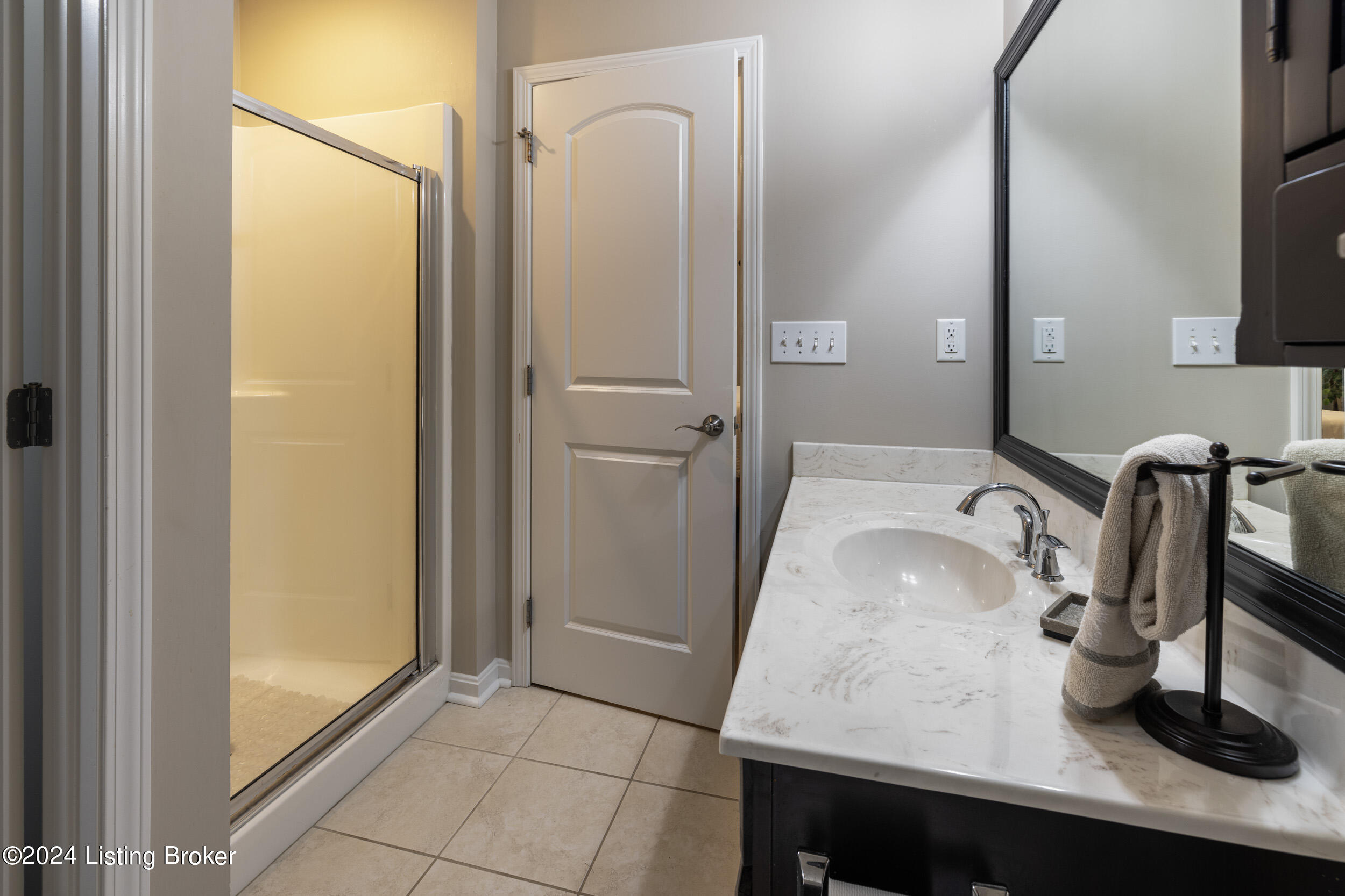 17818 Birch Bend Cir