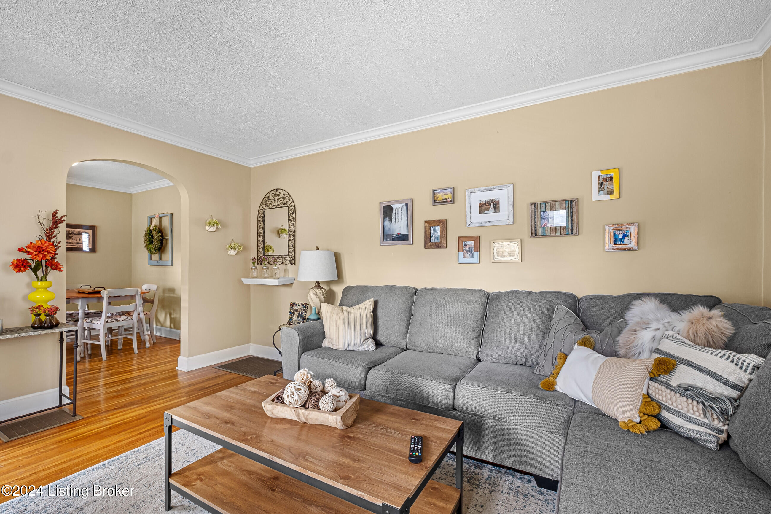 216 Bonner Ave