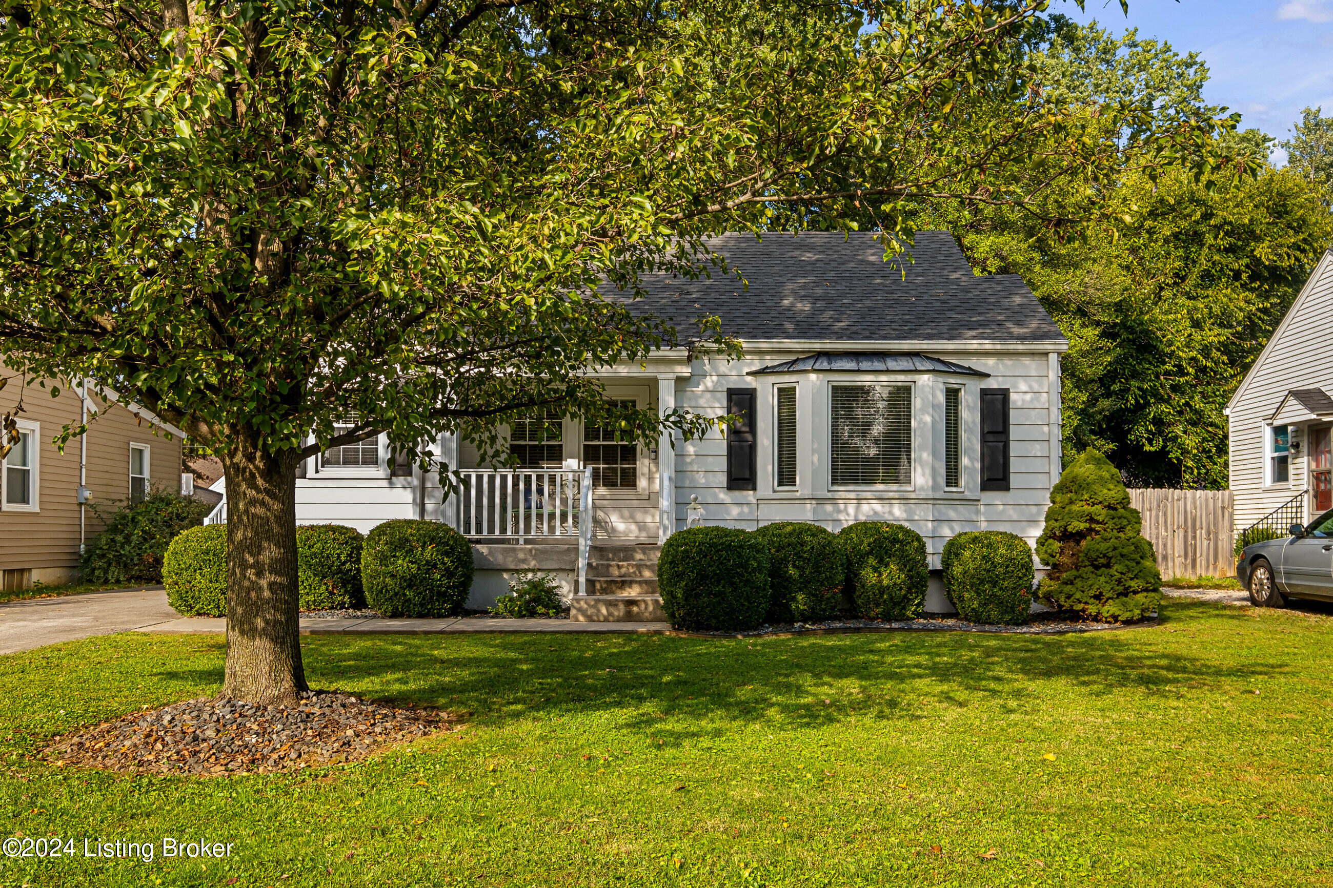 216 Bonner Ave