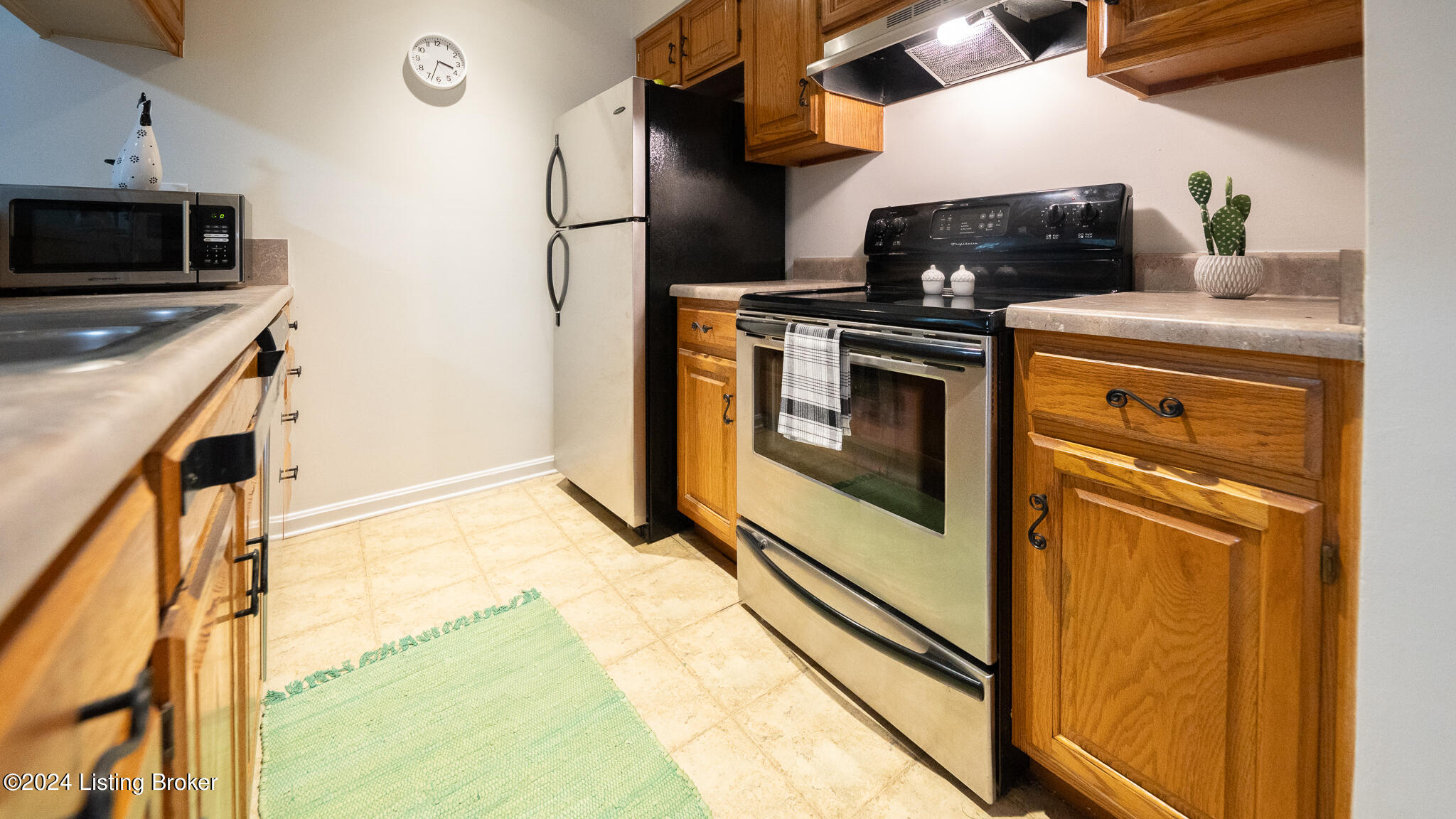 354 Crescent Spring Dr