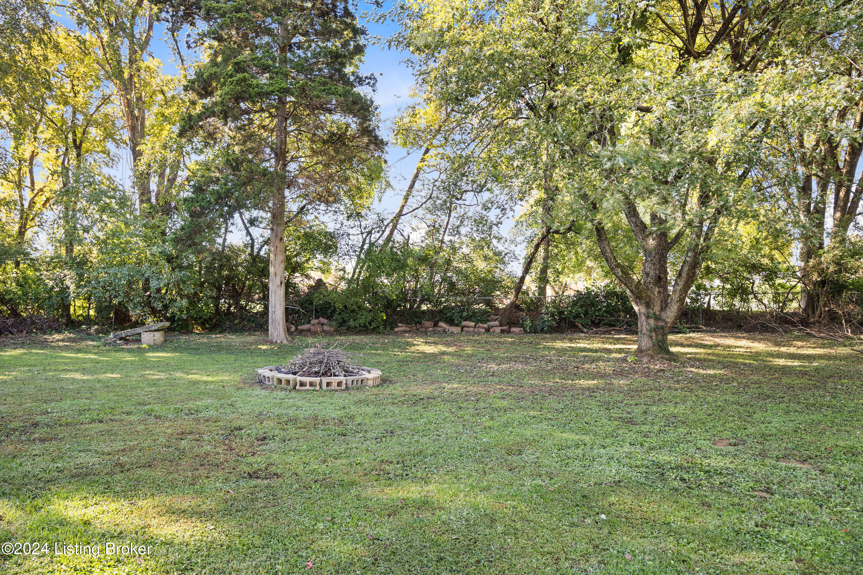 9210 Trenta Ln