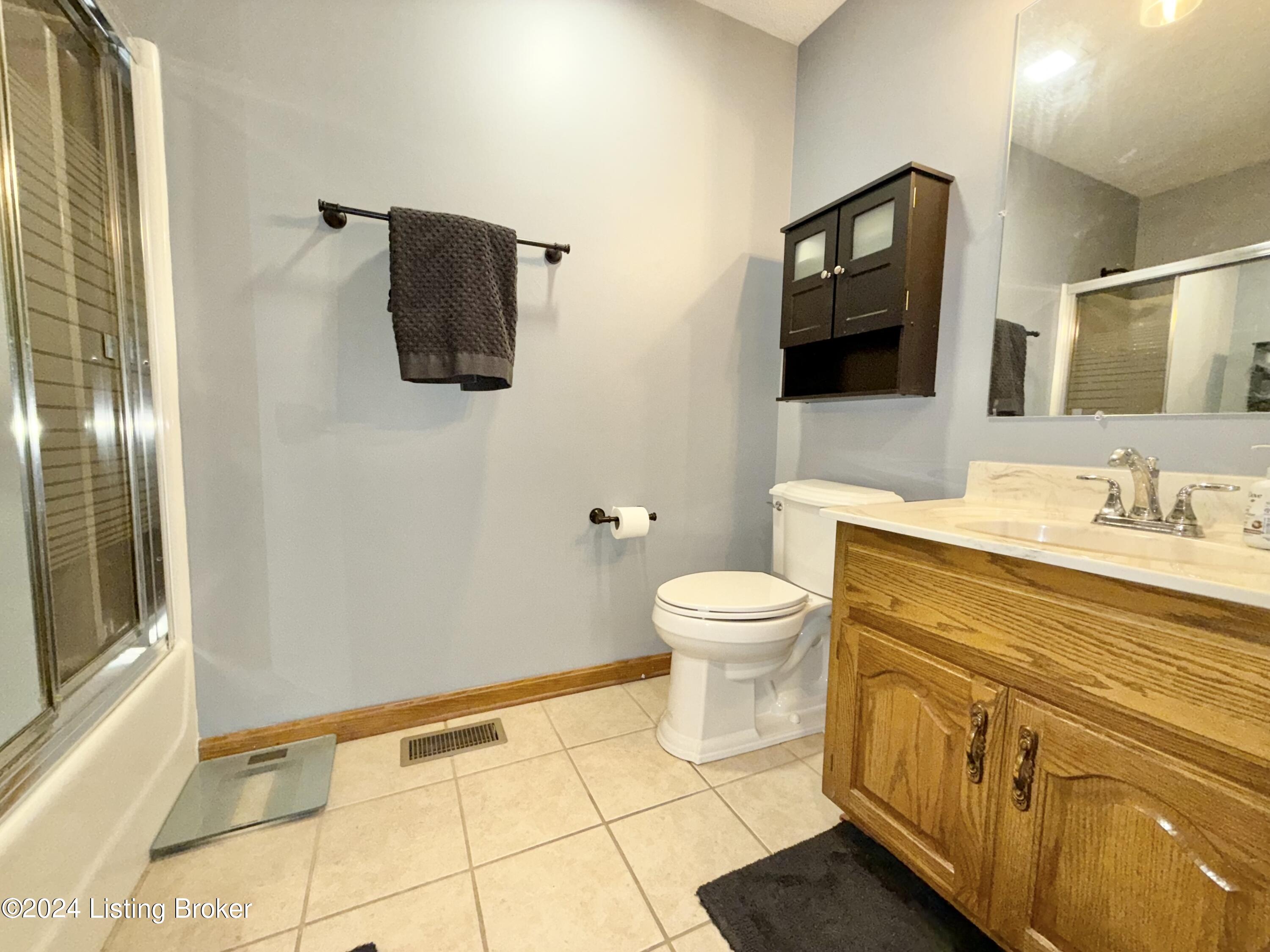 1301 Worth Ave