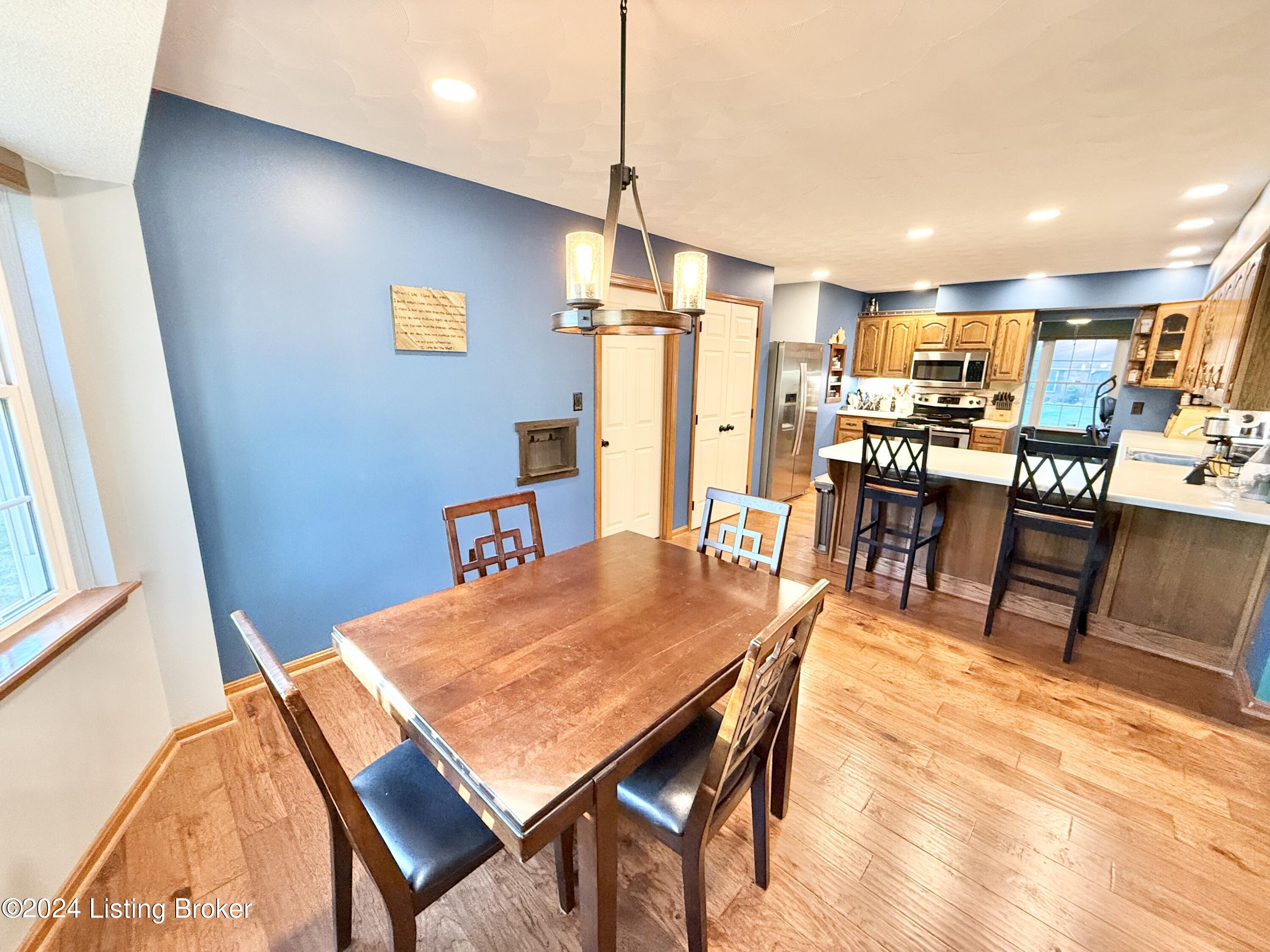 1301 Worth Ave