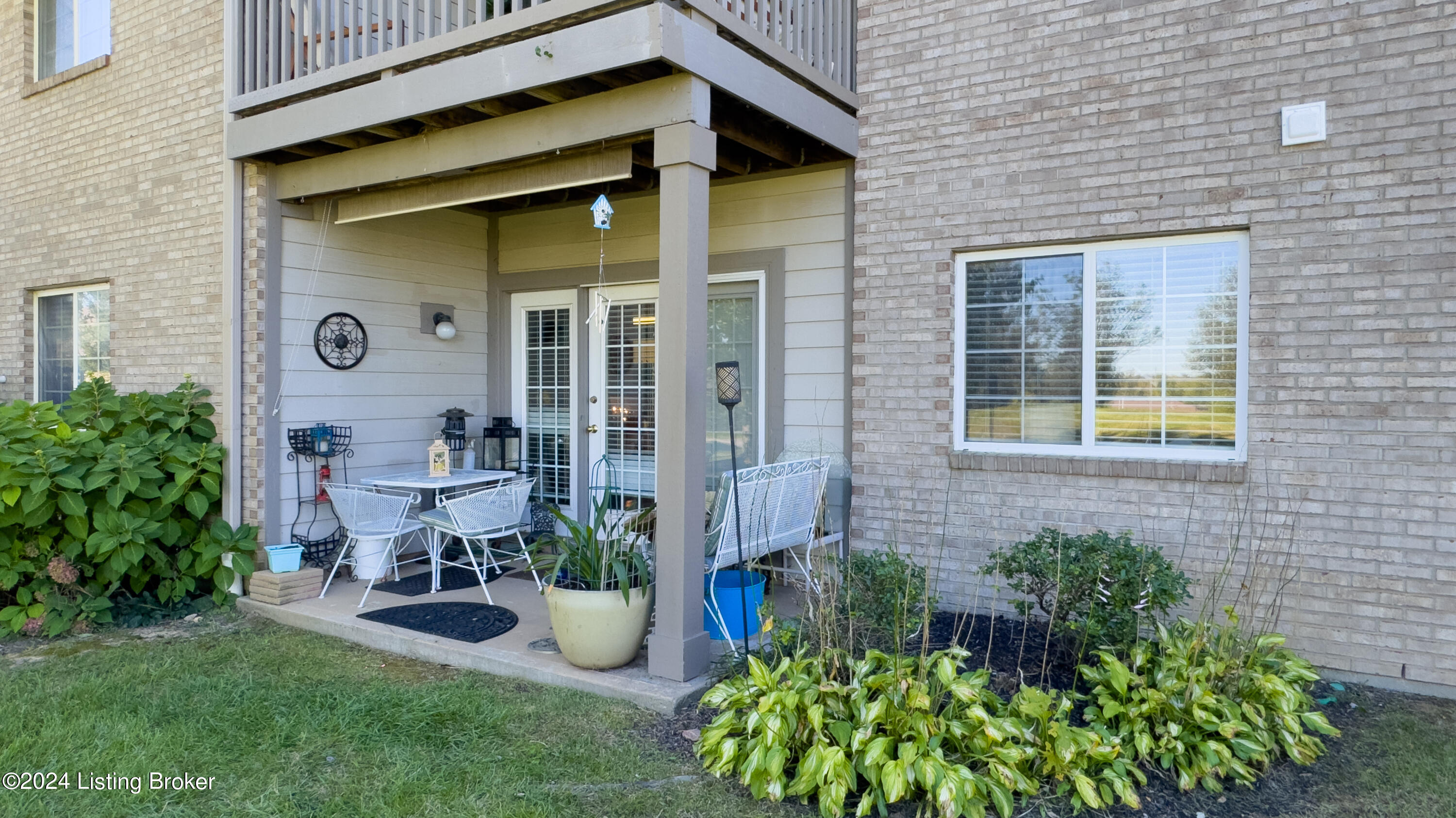 1301 Swan Pointe Blvd 102