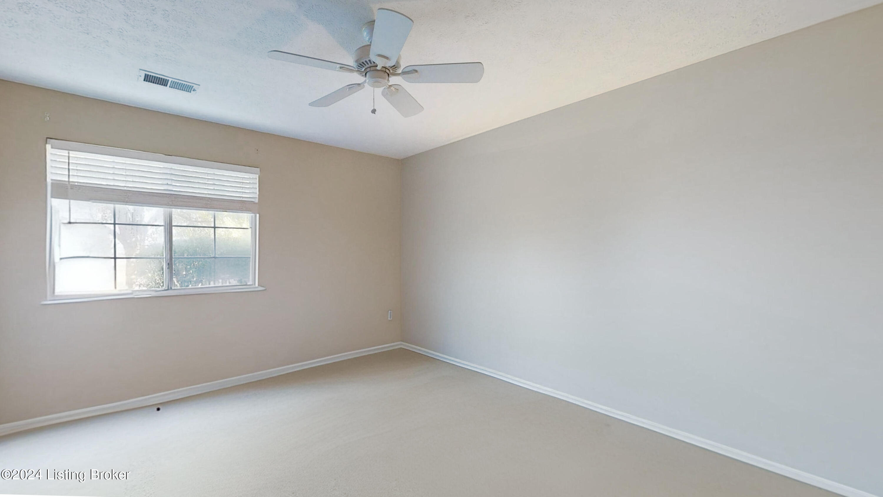 1301 Swan Pointe Blvd 102