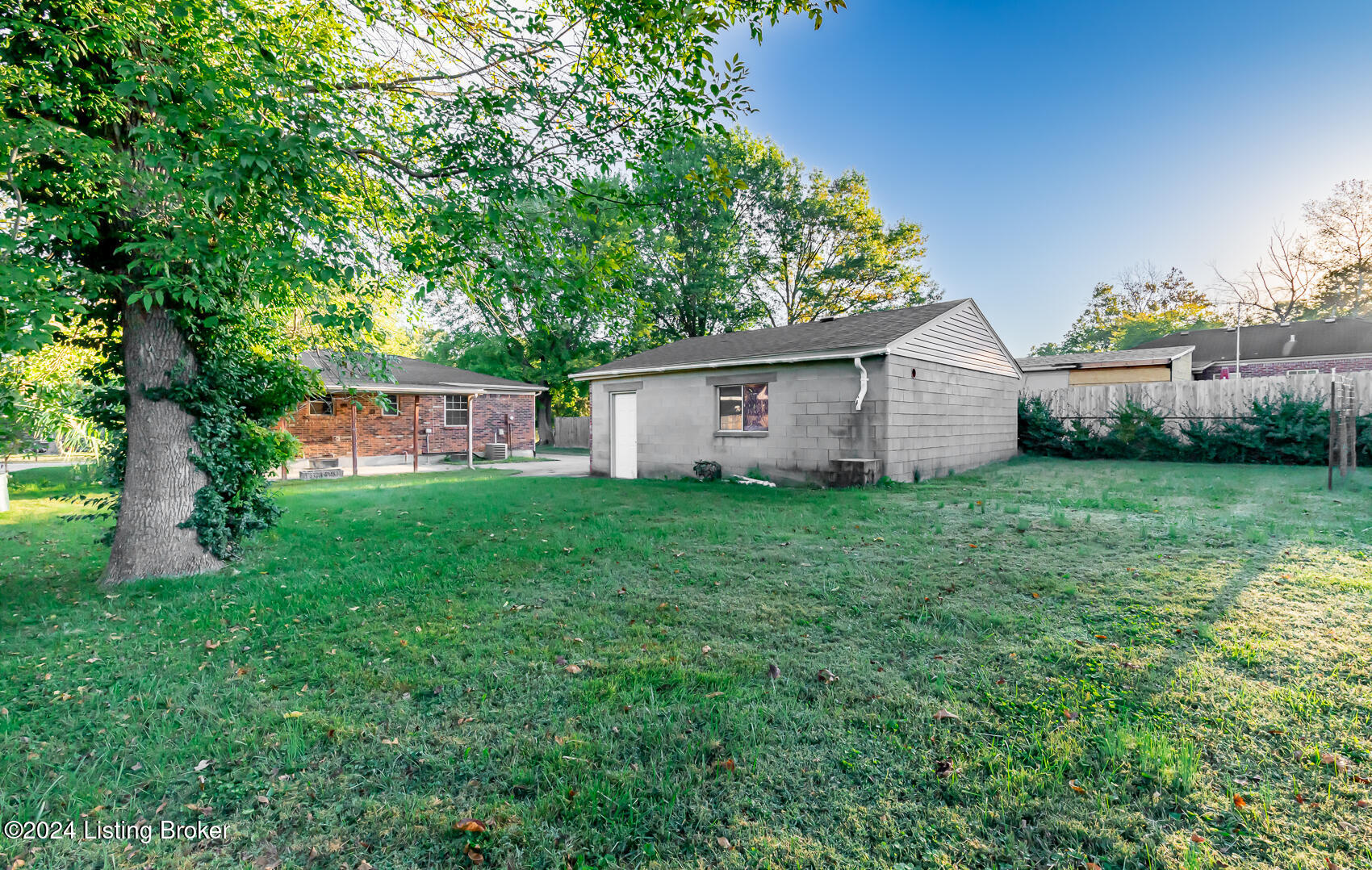 3618 Ripple Creek Dr