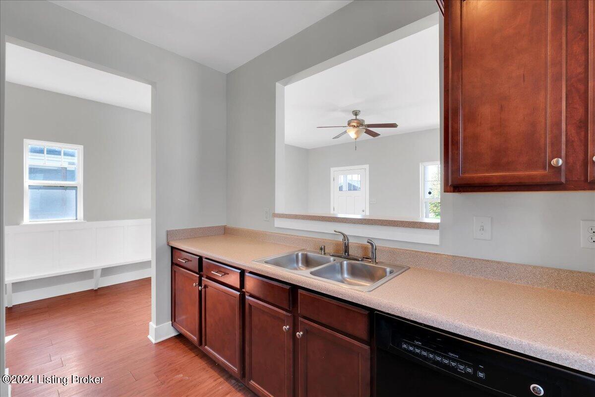 3411 Boxelder Rd